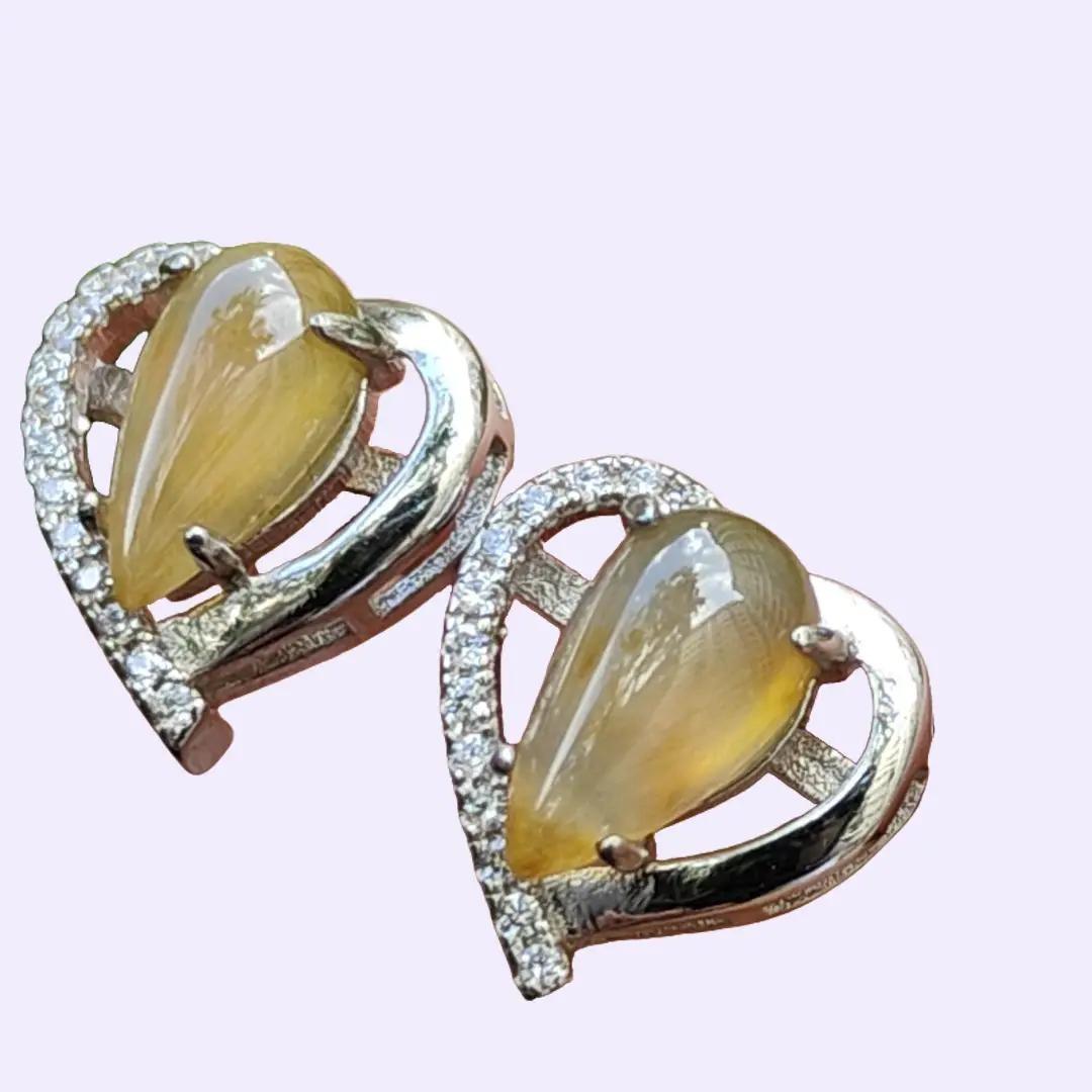 Icy Yellow Natural Jadeite zestaw typu A z certyfikatem S925 jako kolczyki na kolczykach waży 2,24 grama (s925es1)