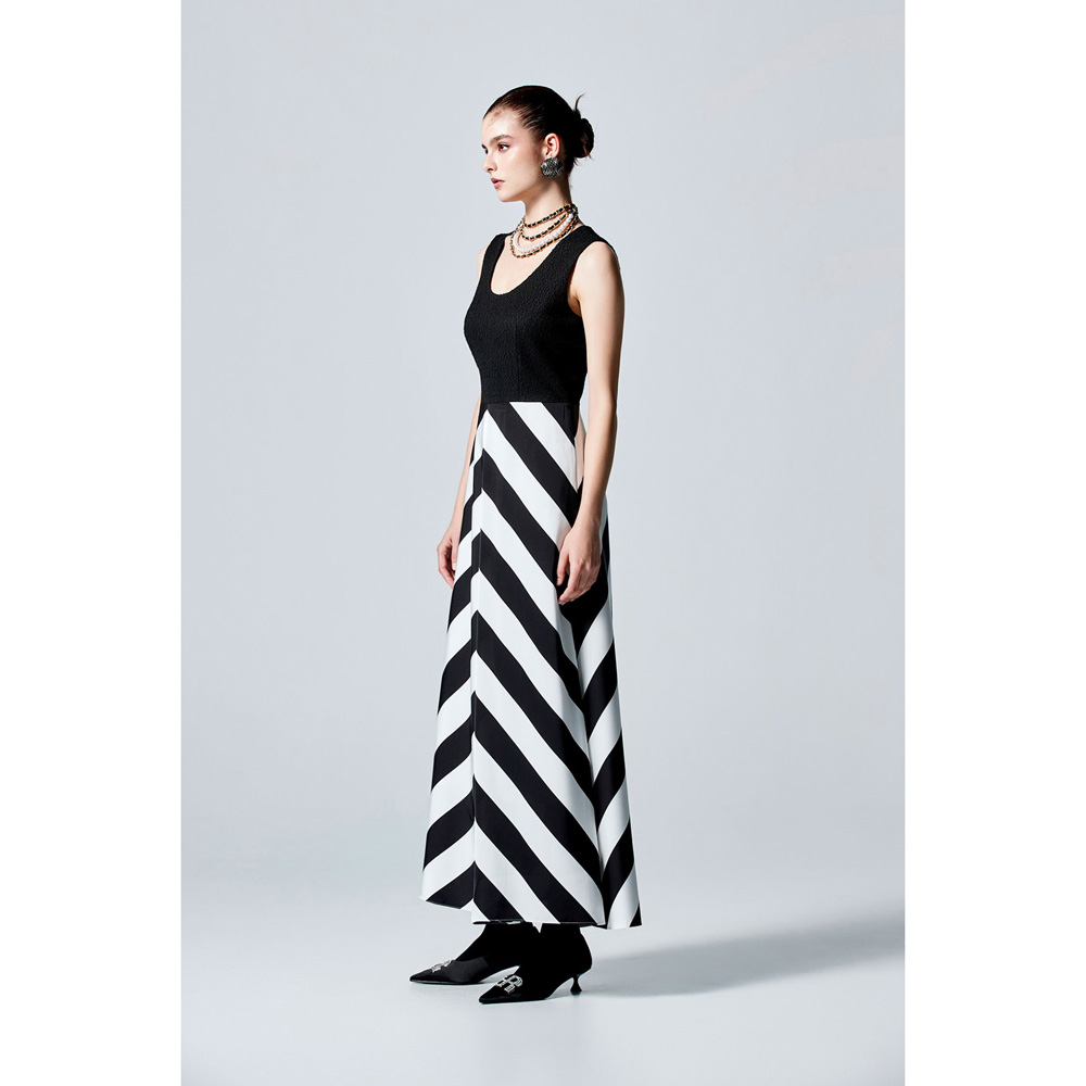 Maxi abito da donna alla moda senza maniche con stampa a righe iRoo