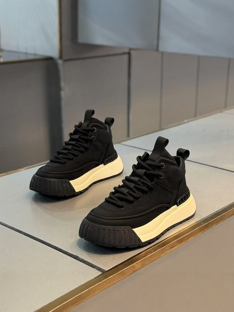 Scarpe casual sportive comode e antiscivolo da uomo alla moda con tacco spesso progettate per stile e funzionalità