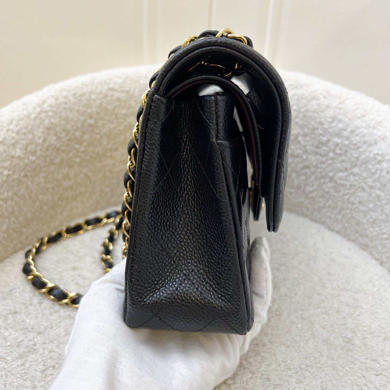 Chanel Small Classic Flap CF в цвете Black Caviar и GHW