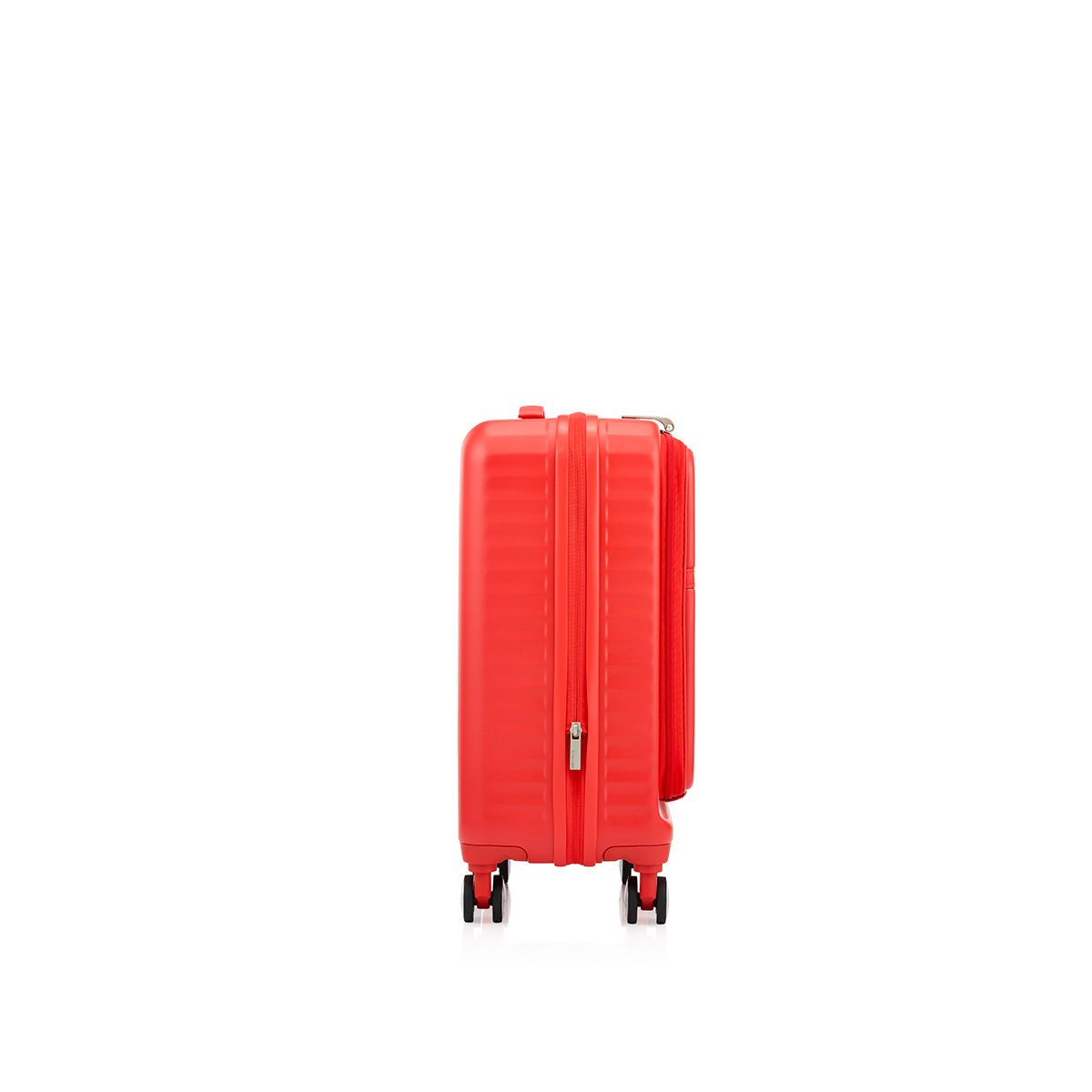 American Tourister The Funseekers Collection Spinner 55 · v3