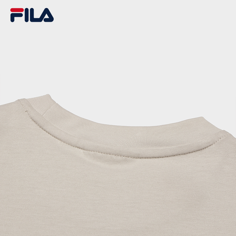 FILA CORE LIFESTYLE MILANO STROLLING MILAN Women Short Sleeves T-Shirt (Light Khaki) · v2