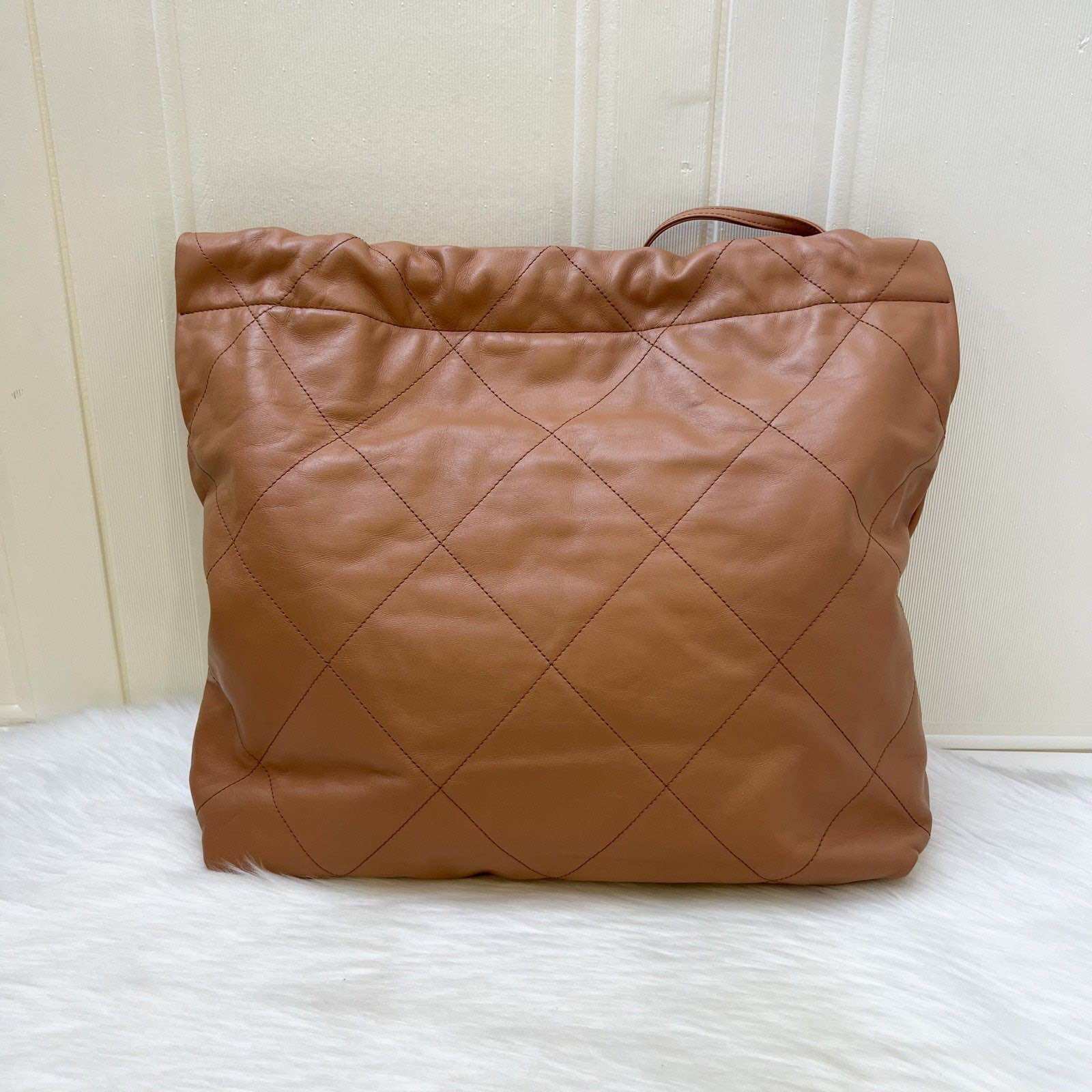 Chanel 22 Medium Hobo Handbag in Caramel Calfskin and AGHW · v2