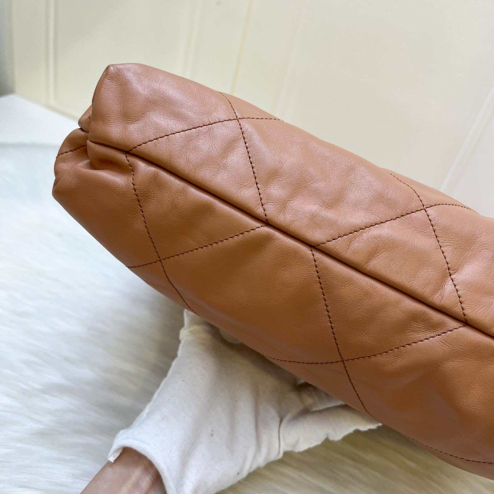 Chanel 22 Medium Hobo Handbag in Caramel Calfskin and AGHW · v2