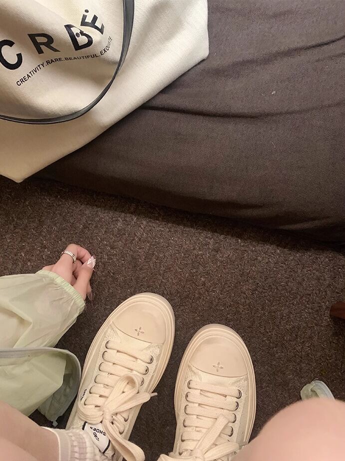 Women's Low Top round Toe Laced Canvas Shoes Thick Bottom Cross Pattern White Sneakers Worn in Dirty Looking Shoes