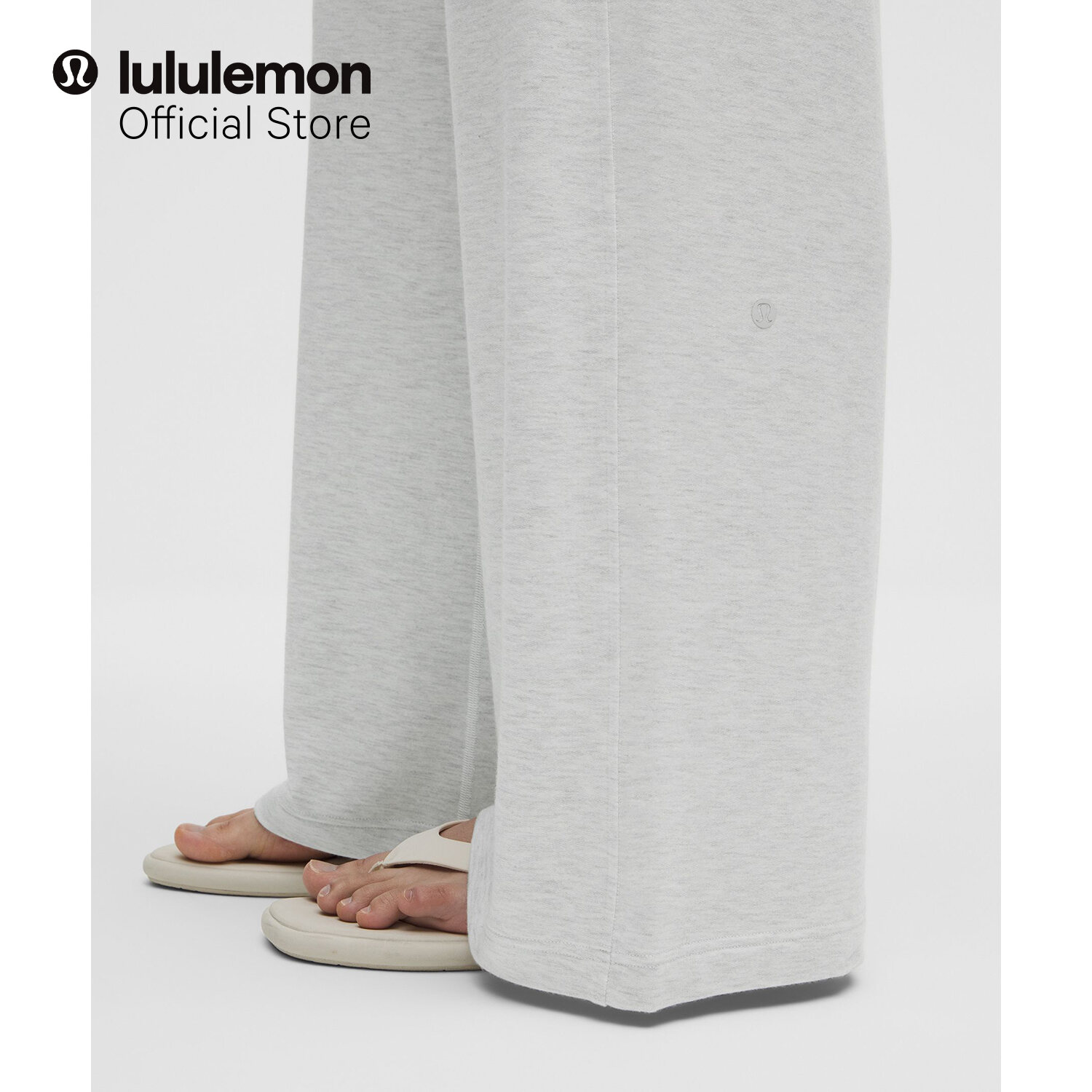 Lululemon BeCalm Damenhose mit mittlerem Bund und weitem Bein — Asiatische Passform