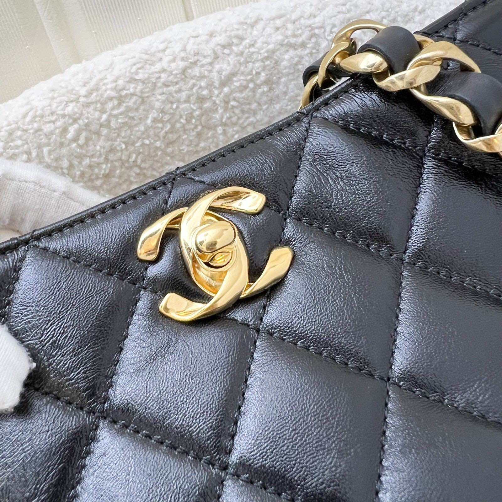 Chanel 24B Hobo Bag in Black Shiny Lambskin and GHW (Model: AS5077) · v10