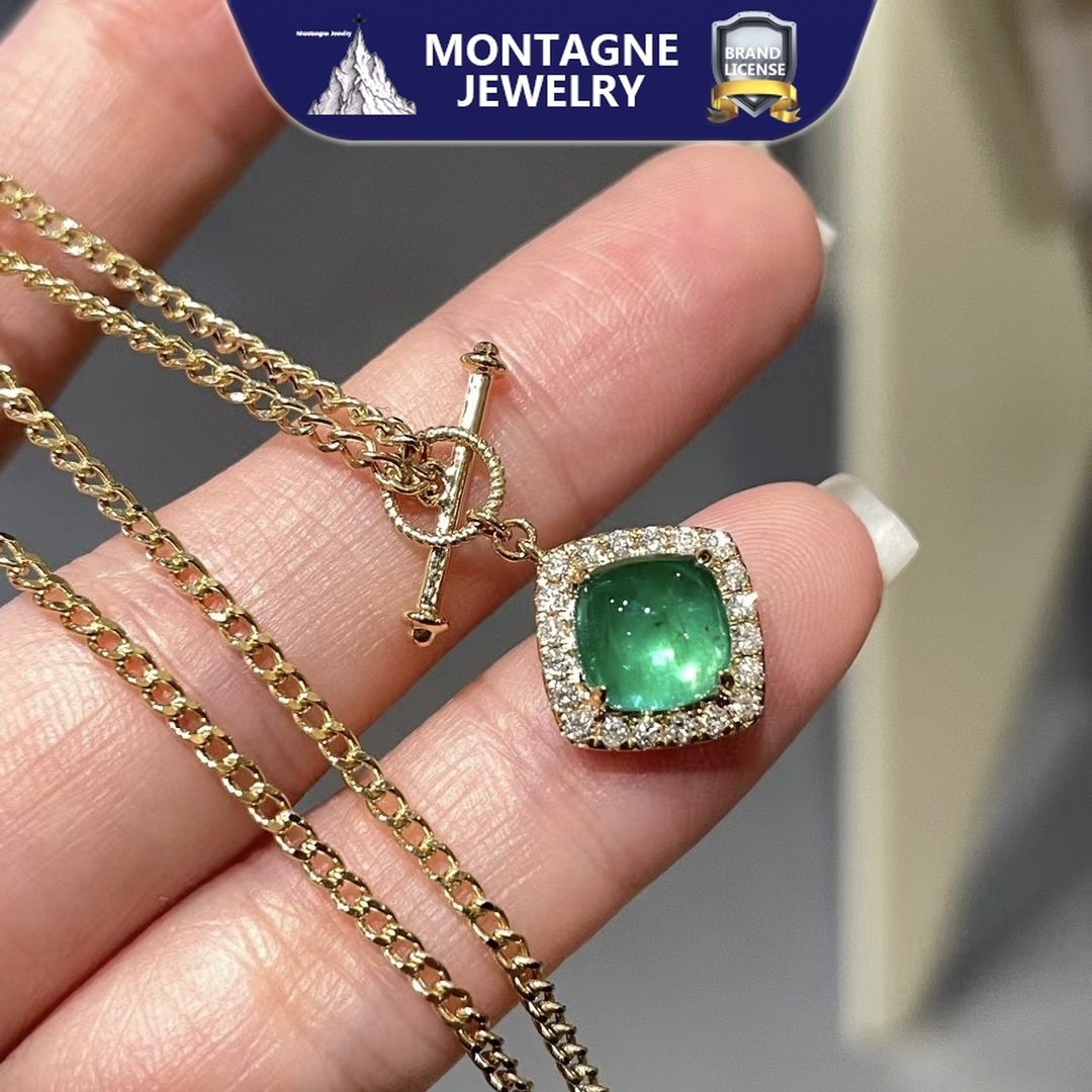 Montagne Jewelry 18k Pure Yellow Gold necklace for women Diamond Inset Elegant Retro Design Fine Jewellery Natural Vivid 1.5 Carat Emerald Pendant Necklace · v3