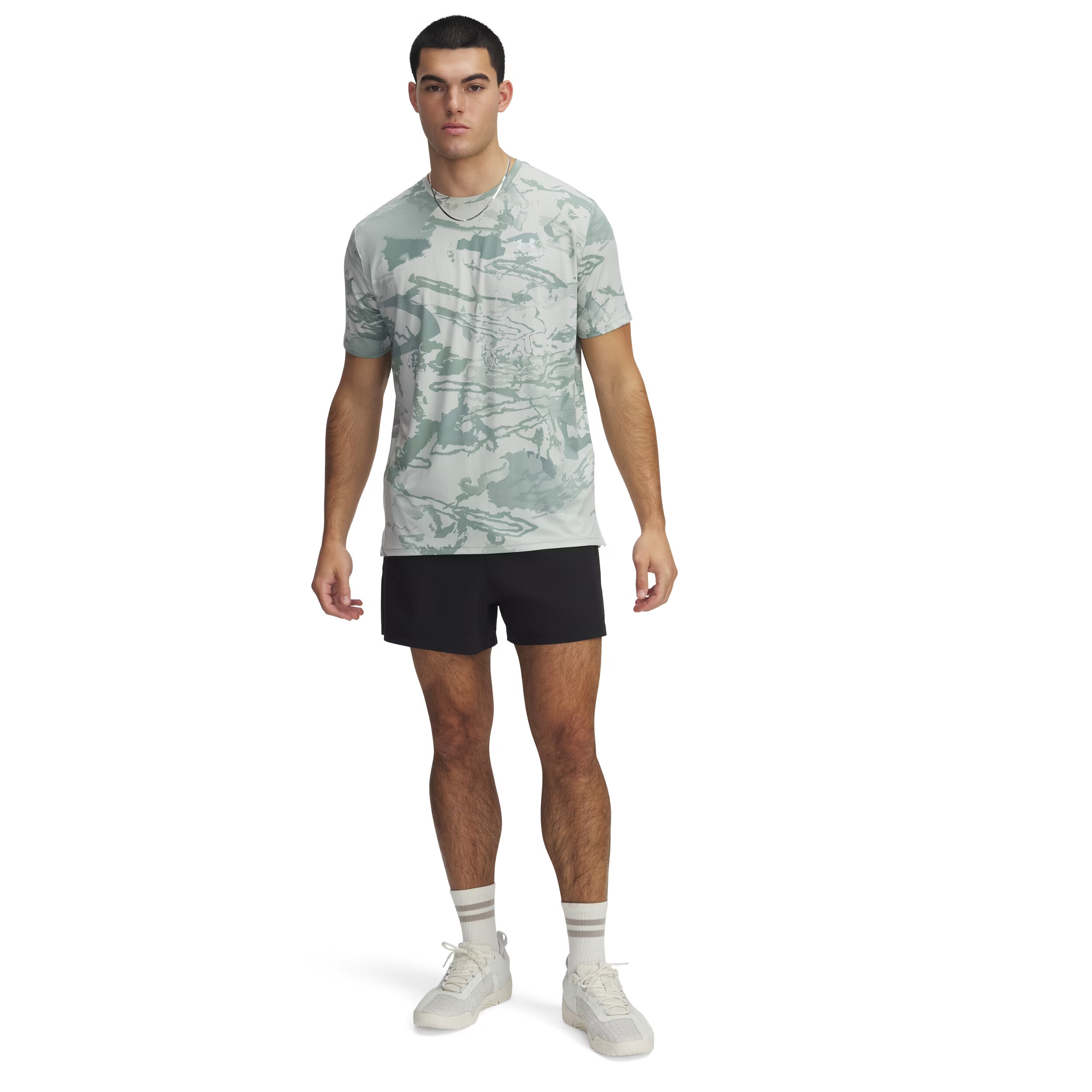شورت UA Meridian Woven 4 للرجال من Under Armour - أسود (001)