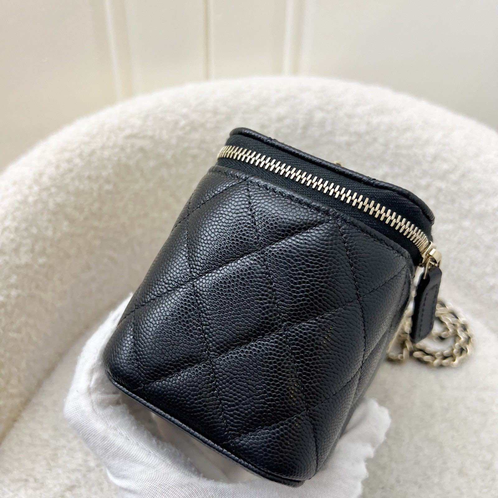 Chanel 25P Crystals Logo Vanity in Black Caviar and LGHW · v3