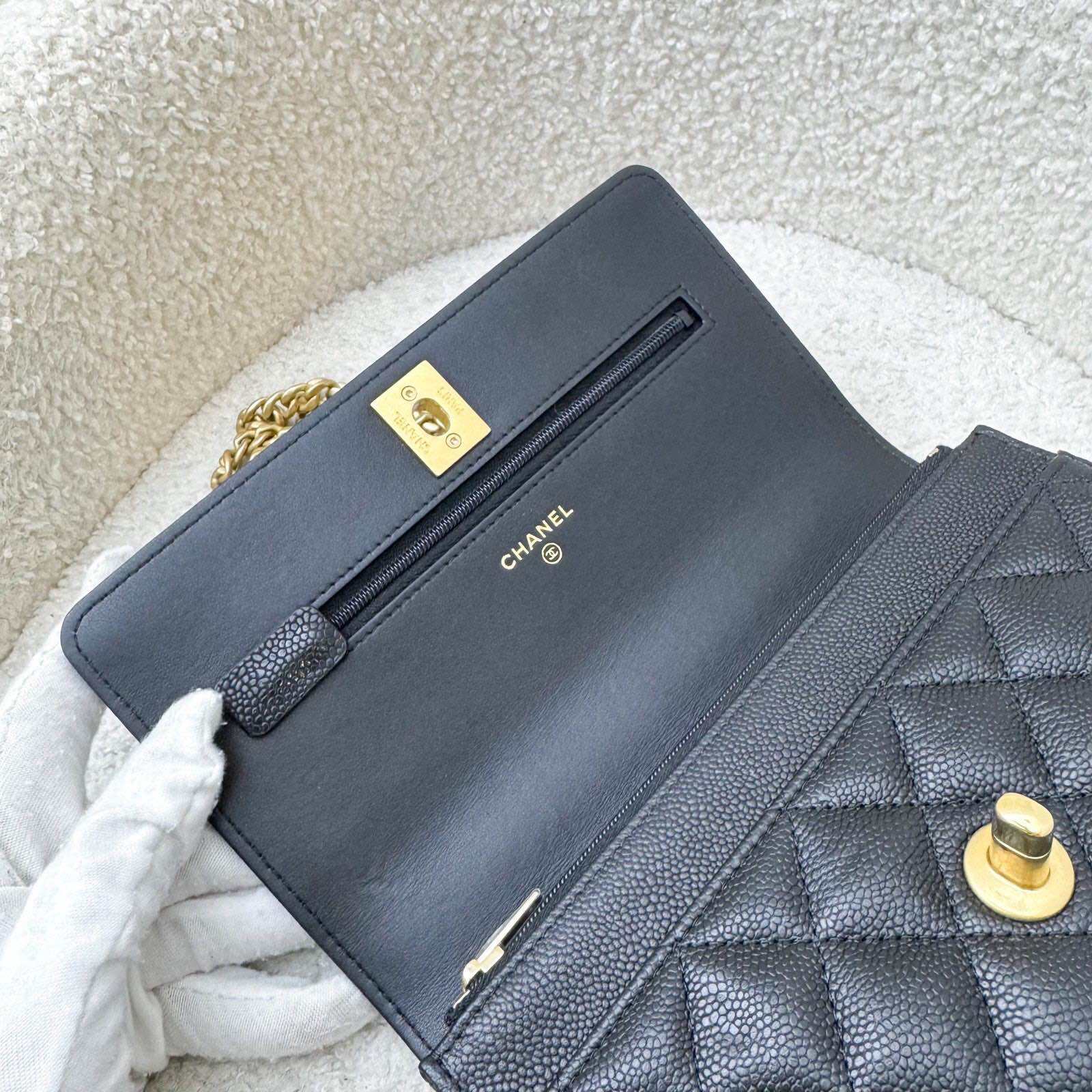 Chanel 24P Heart Adjustable Wallet on Chain WOC in Black Caviar and AGHW (Model: AP3201) · v3