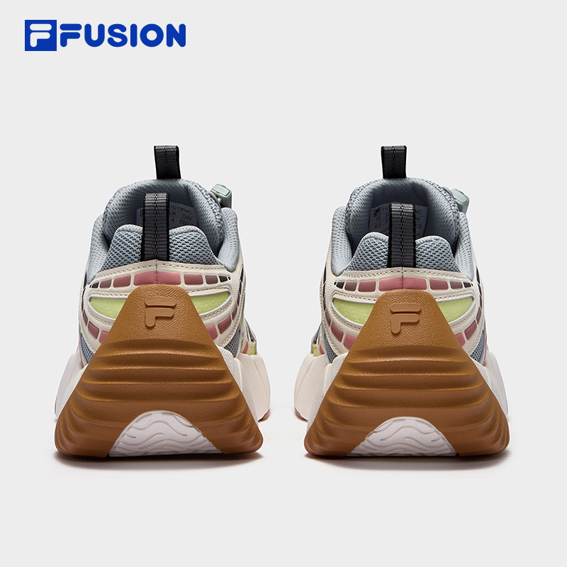 FILA FUSION FUSION BONE II Women Sneakers (Black / White) · v7