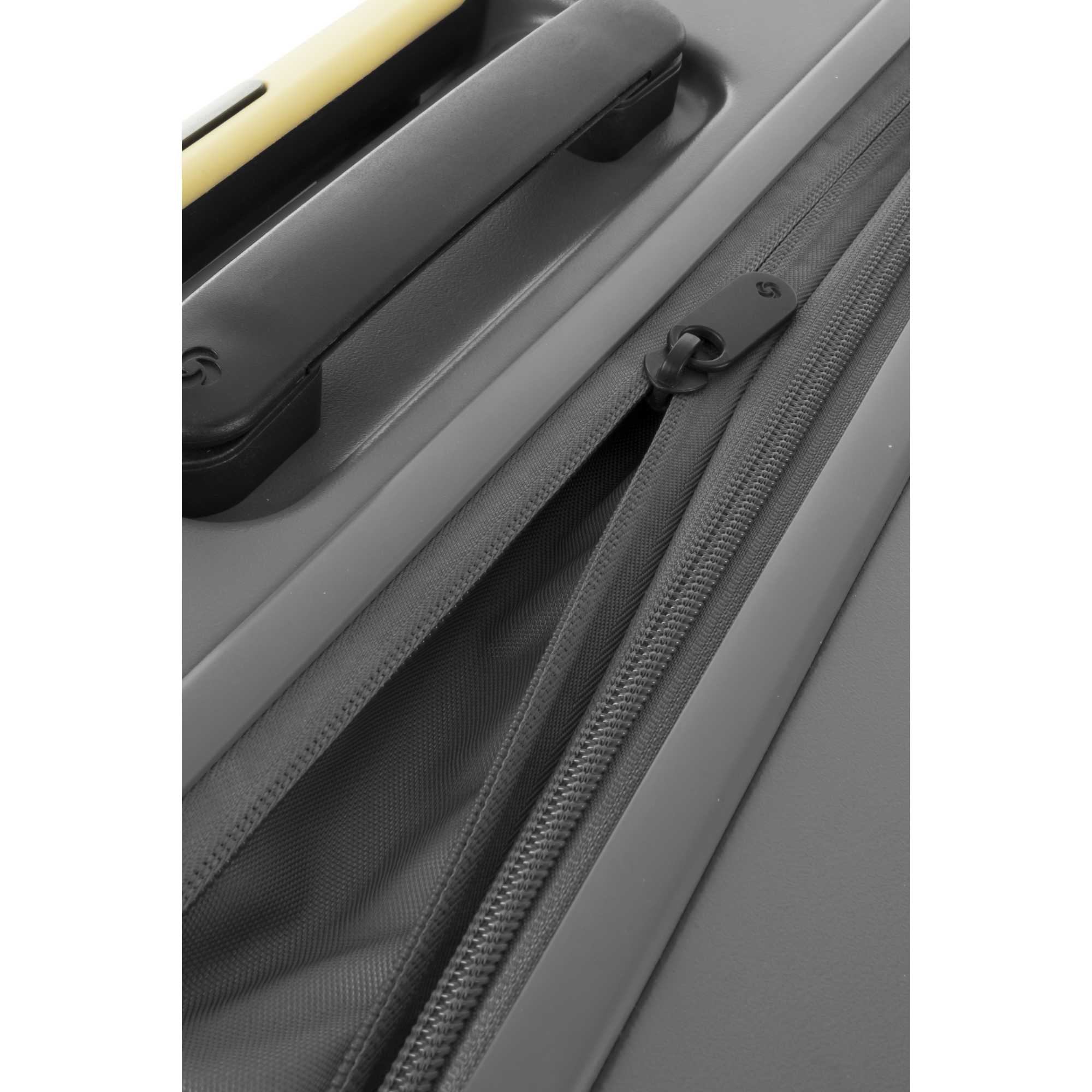 Samsonite RED Toiis L Spinner 55/20 EXP · v2