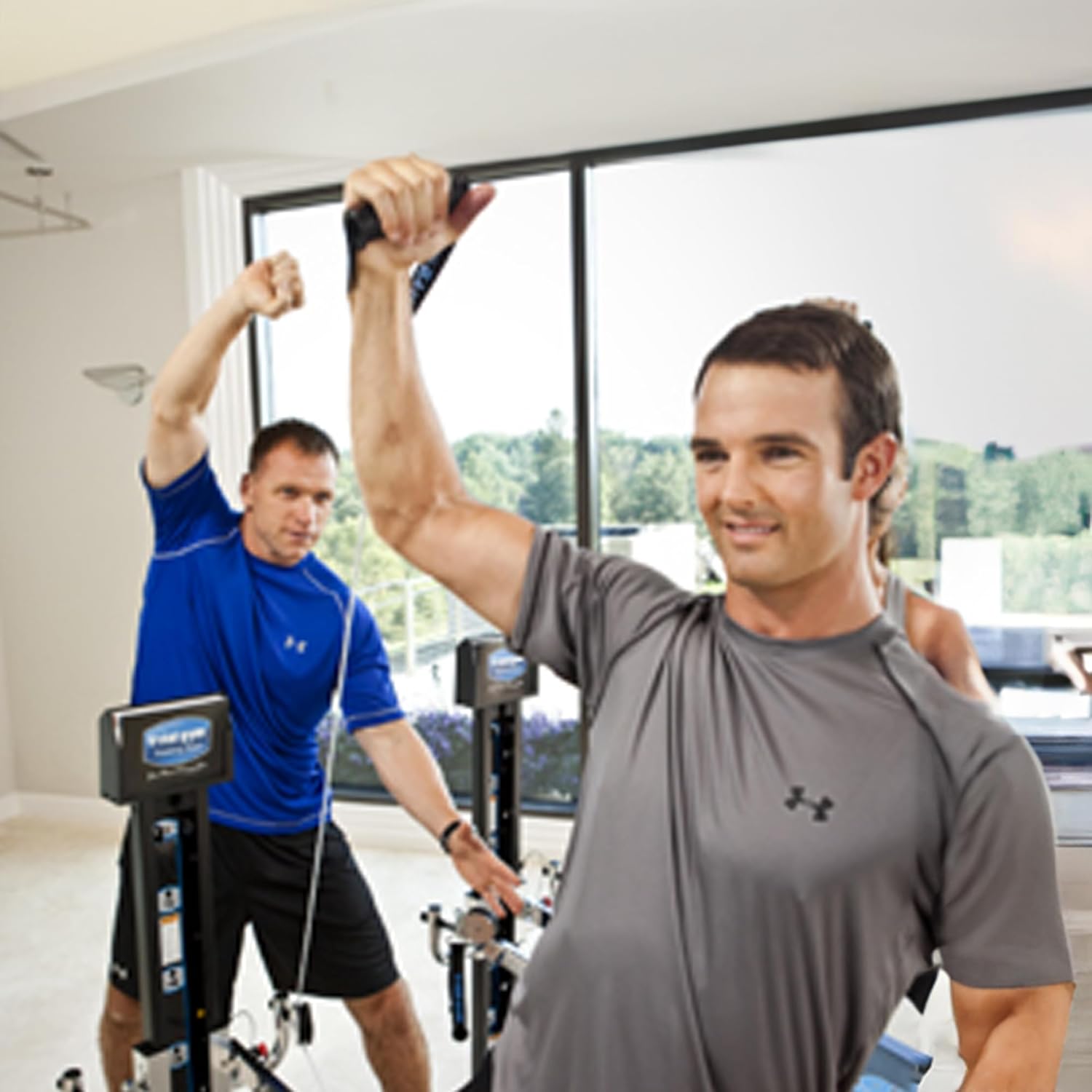 Appareil universel d'entraînement à domicile Total Gym XLS pour homme/femme, avec support accroupi, tire-jambes, 2 poignets aux chevilles et tableau d'exercices