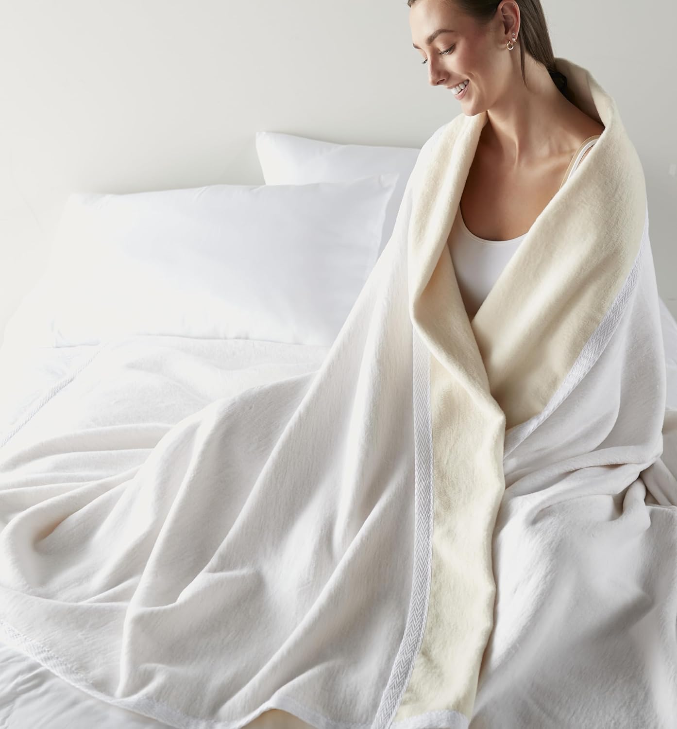 Peacock Alley Favorite Luxury Reversible Cotton Blanket for Year Around Use - 100% Long Staple Cotton, Imported from Portugal - King, White · v2