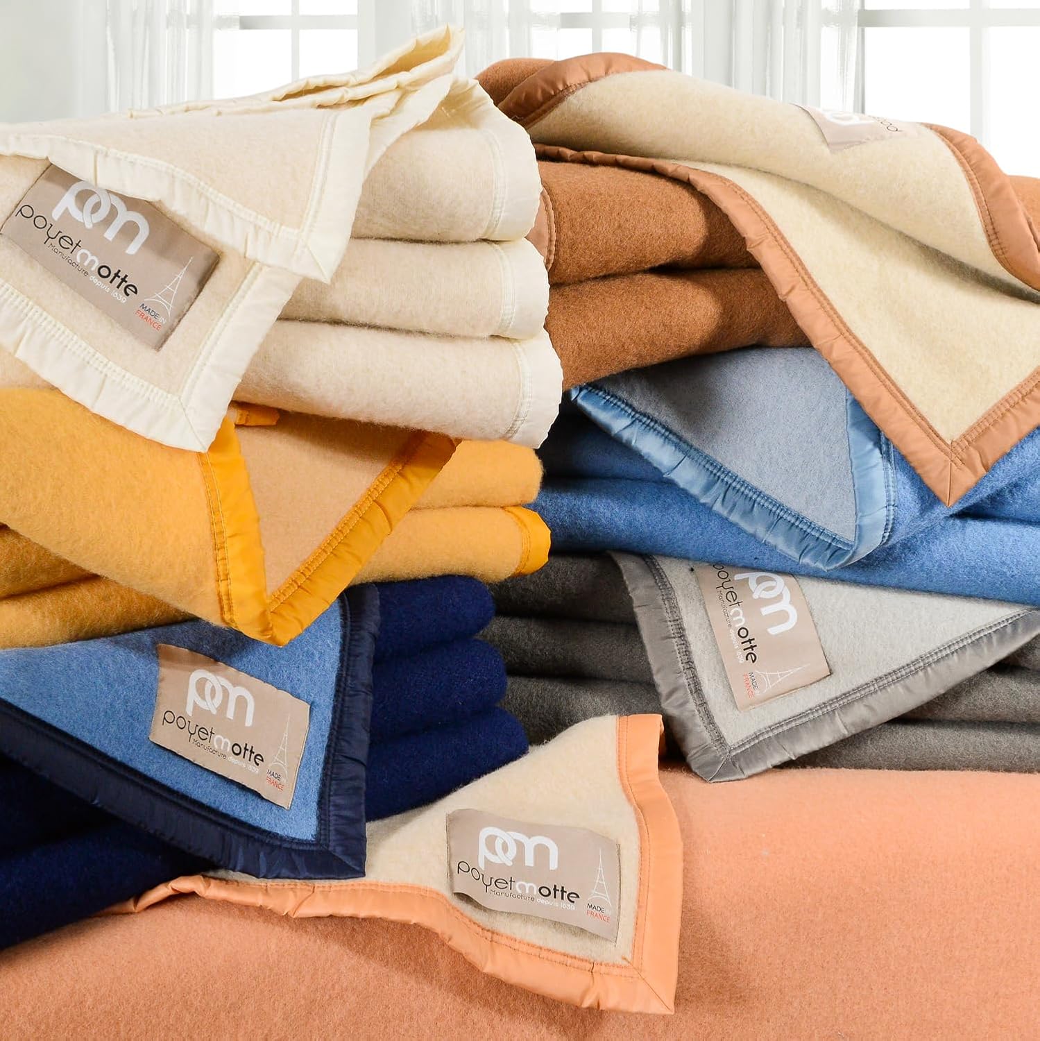 Poyet Motte Aubisque 500GSM Ağır Yüzde 100 Yün Battaniye (Kral, Gri/Lt Gri)
