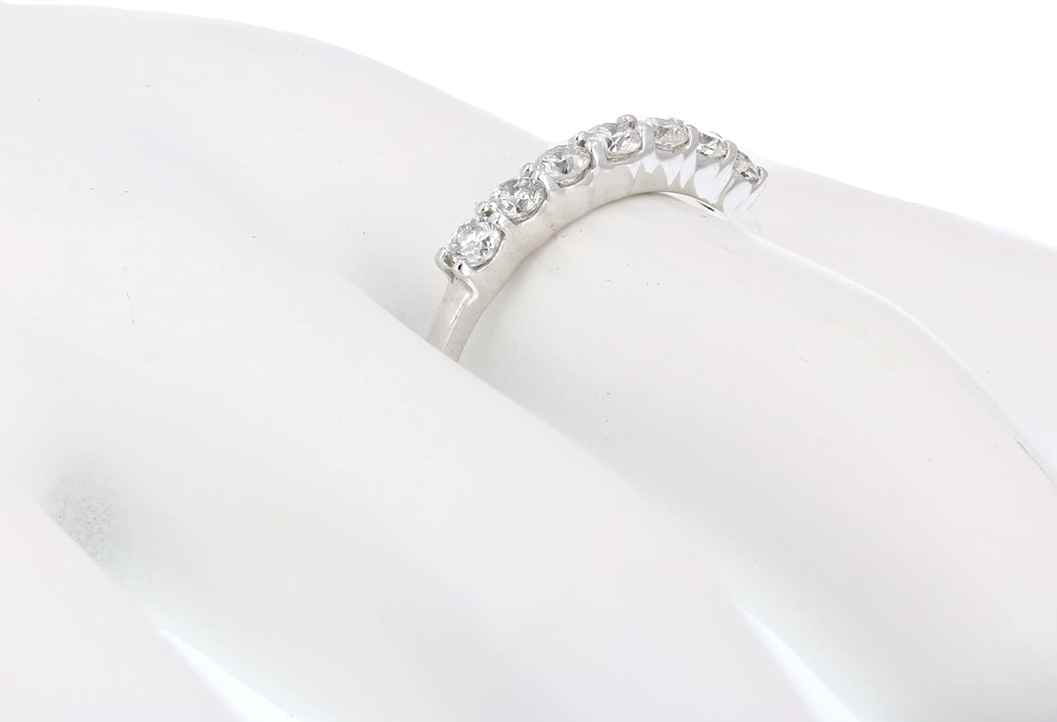 1/2 carat (ctw) Diamond Wedding Anniversary Band for Women, Round Diamond Engagement Ring 14K White Gold Prong Set 0.50 cttw, Size 4-10 · v2