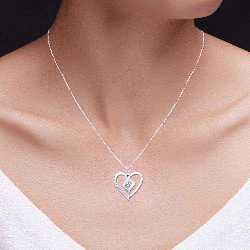 AFFY Kalp Kolye Kolye | 3 Taşlı 1/4cttw Doğal Pırlanta, Moissanite Laboratuvarda Yetiştirilmiş Pırlanta | 14 Ayar Altın Üzerinde Gümüş (0.25 Ct), Kadınlar İçin Ücretsiz 18 Zincirli, Ona Hediye