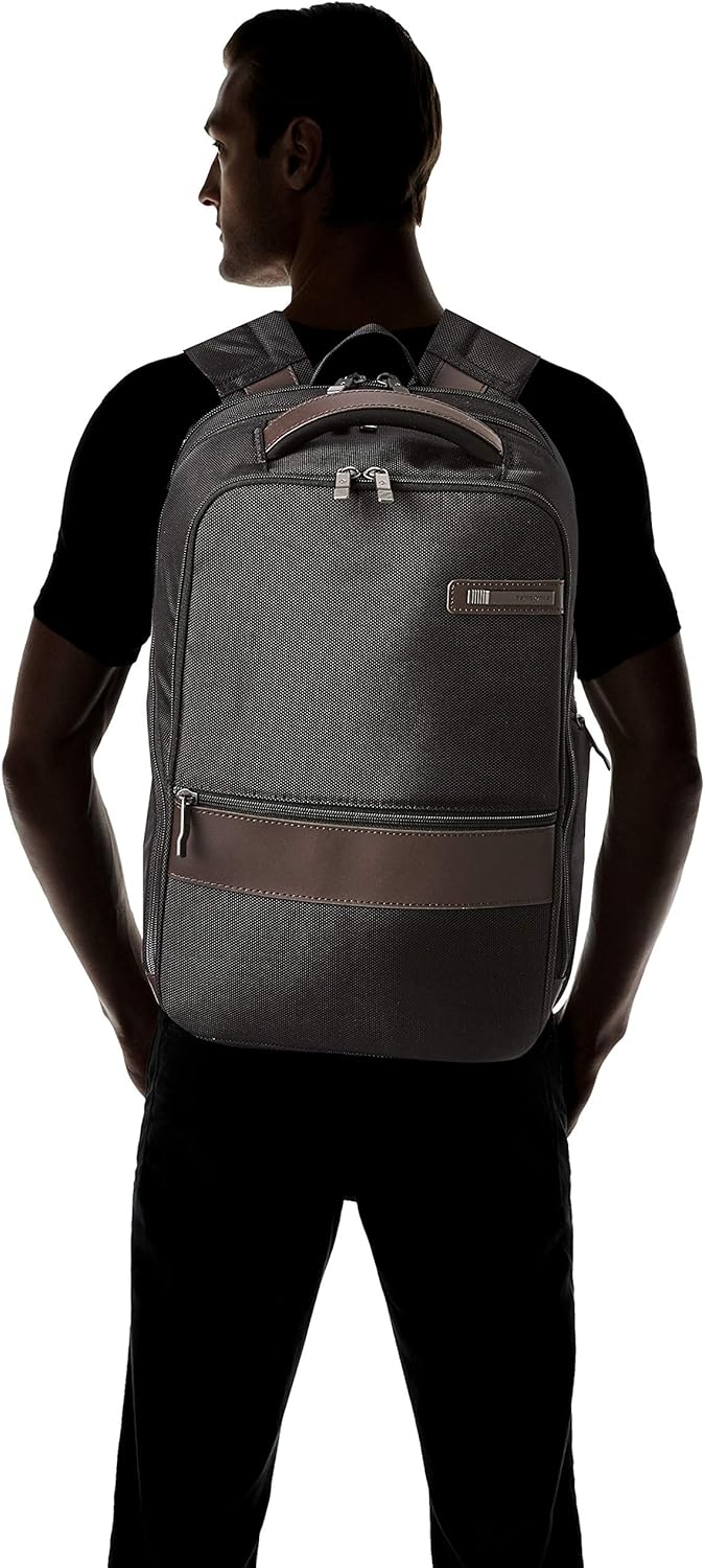 กระเป๋าเป้สะพายหลัง Samsonite Kombi Business สีดำ/น้ำตาล ขนาด 16.25 x 10.5 x 5 นิ้ว