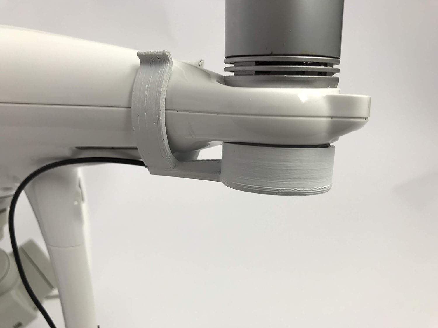 Dispositivo professionale Release and Drop per DJI Phantom 4 (tutti i modelli) — Drone Fishing, Bait Release, Load Delivery, Search and Rescue and Fun — Brevetto statunitense - di DRONE SKY HOOK