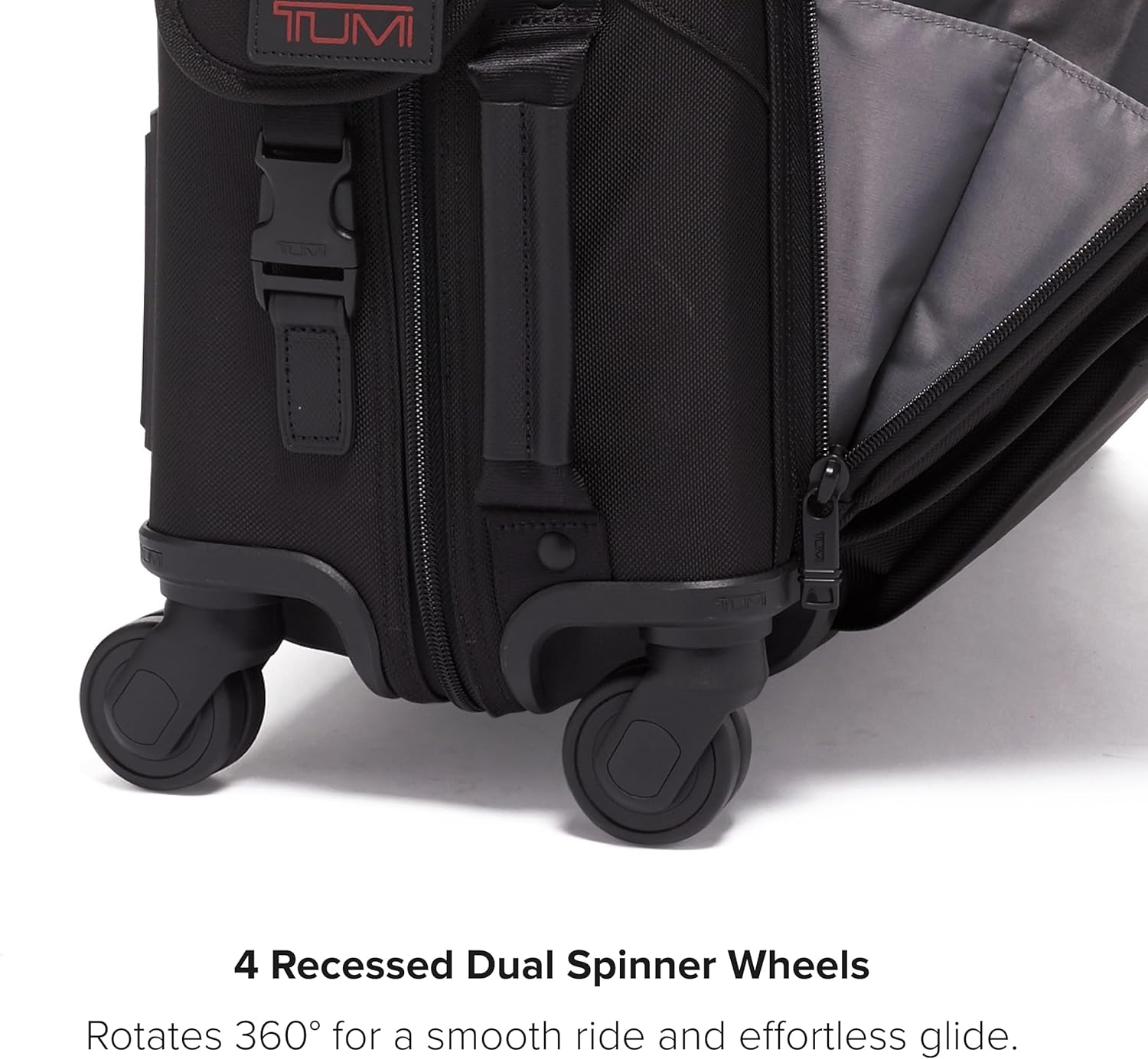 TUMI - Alpha Garment 4 Wheeled Carry-On - Отделение для одежды вмещает 6 костюмов или платьев - Ручная кладь для путешествий - Черный