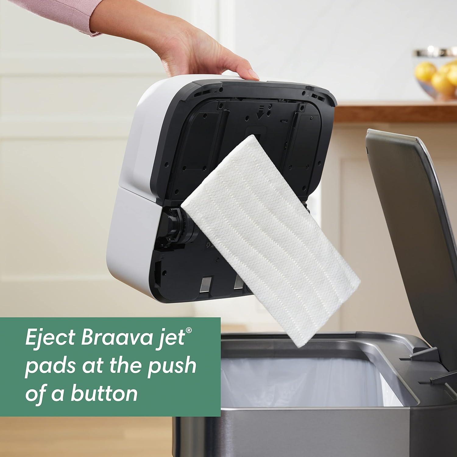 iRobot Braava Jet M6(6110) Ultimate Robot Mop - Wi-Fi 연결, 정밀 제트 스프레이, 스마트 매핑, Alexa와 호환, 여러 방에 이상적, 충전 및 재개, 흰색