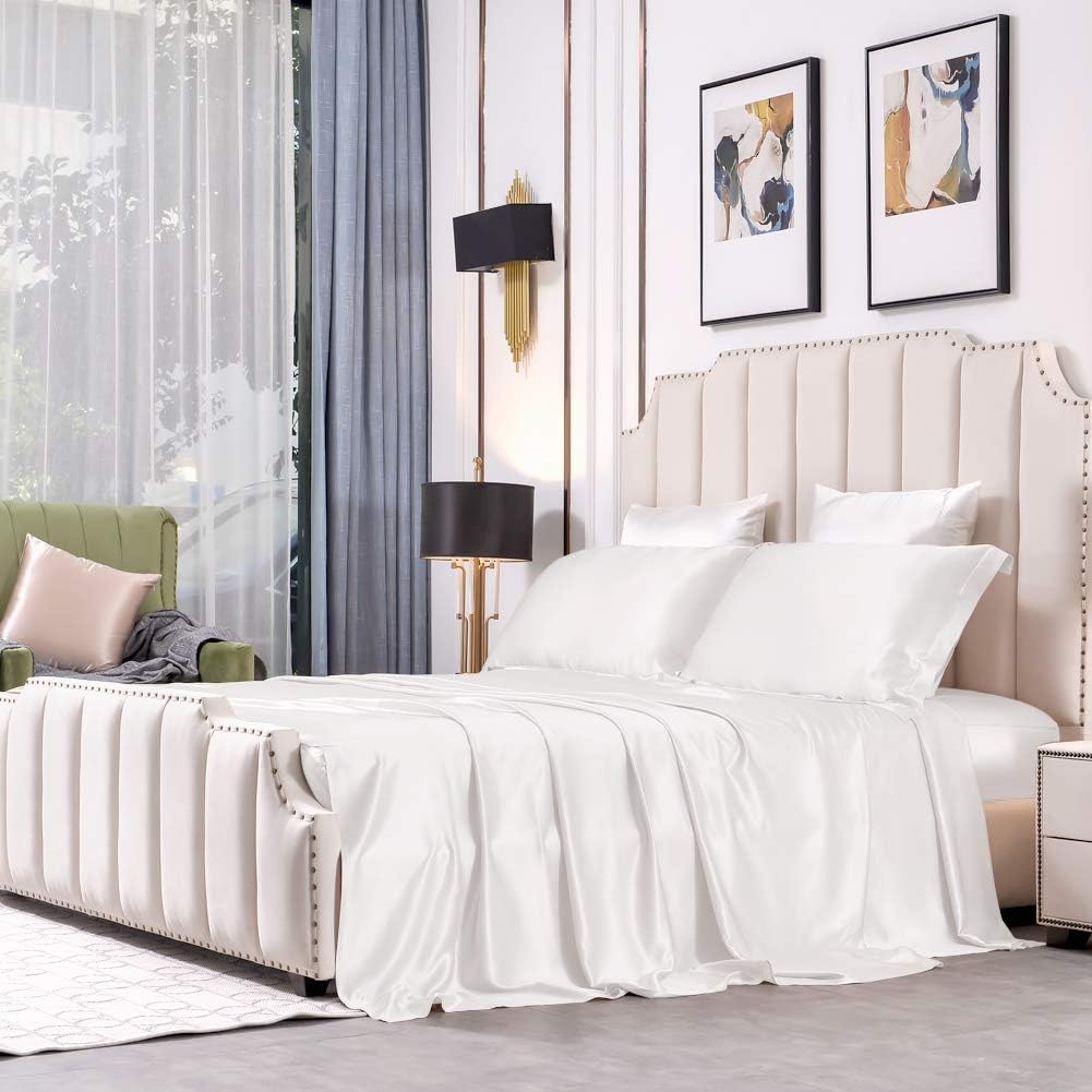 THXSILK Luxury Silk Bed Sheet, Flat Sheet Only, Seamless, 25 Momme Mulberry Silk, Soft and Durable (White, King)