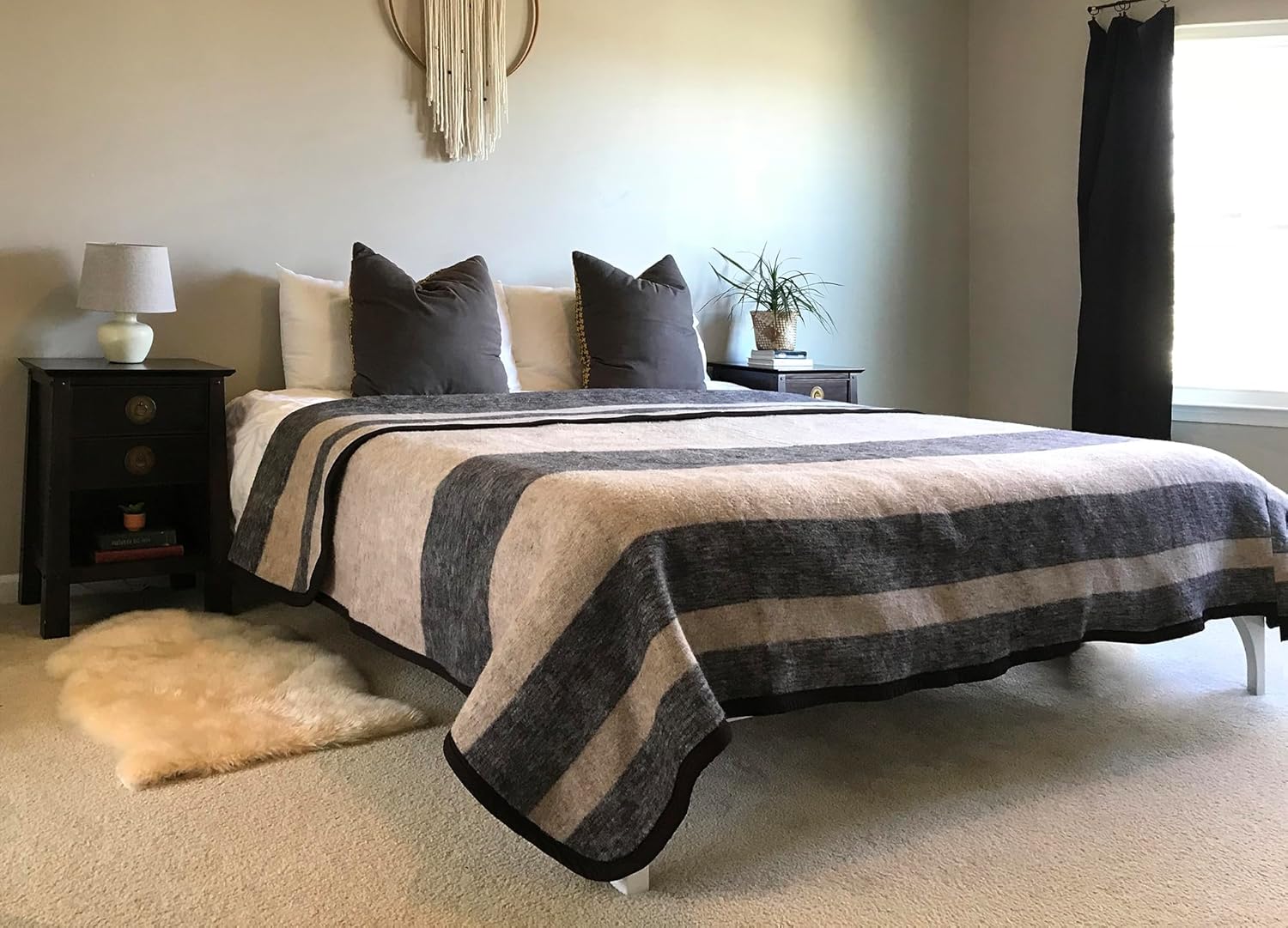 Desert Breeze Distributing 100% Natural Alpaca and Merino Wool Blanket, Andean Collection Rustic Woven, Warm and Thick Wool Blanket King Size, Made in Peru · v2
