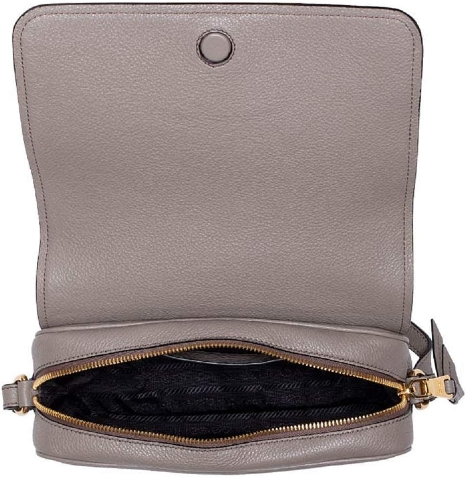 กระเป๋าสะพายข้างหนัง Prada Vitello Phenix Clay Grey 1BD163