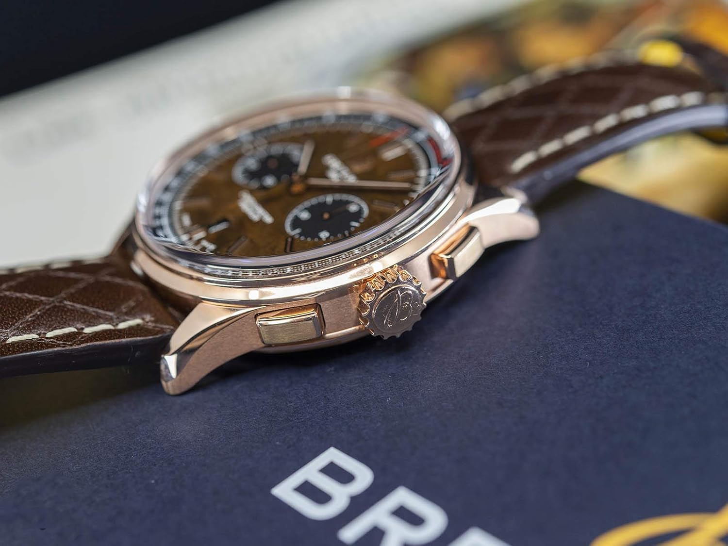 Breitling Premier B01 Kronograf 42mm Bentley Centenary Sınırlı Üretim Benzersiz Kahverengi Burl Karaağaç Kadran Katı Pembe Altın Saat RB01181A1Q1X1