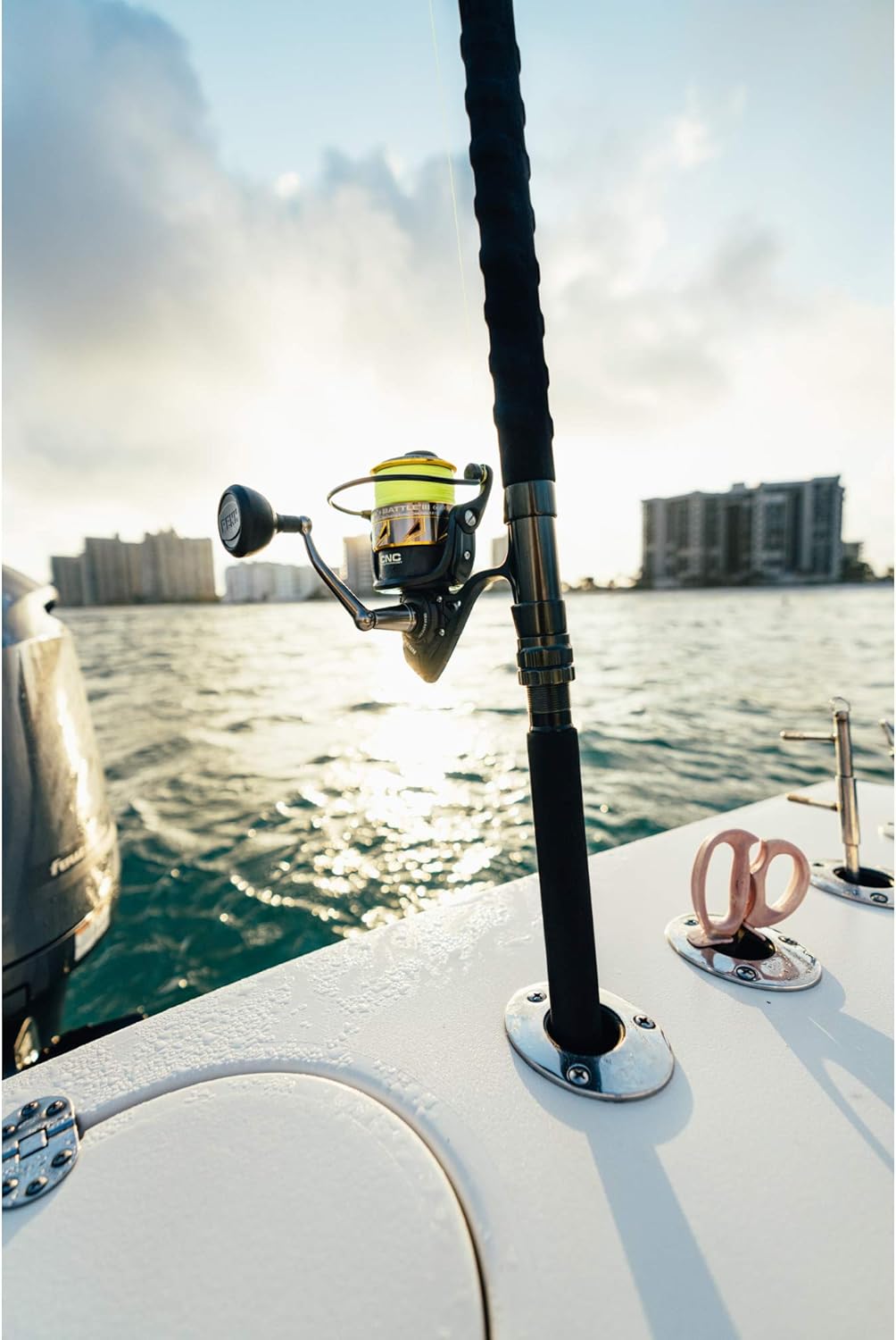 PENN Battle IV Spinning Reel and Fishing Rod Combo · v2