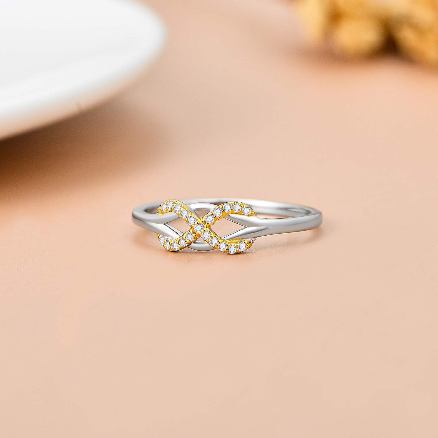Anello a fascia SISGEM Infinity Love in oro massiccio, simbolo celtico del nodo d'amore celtico con diamante naturale Forever Endless Promise Anello per anniversario di matrimonio e fidanzamento da donna misura 5-11