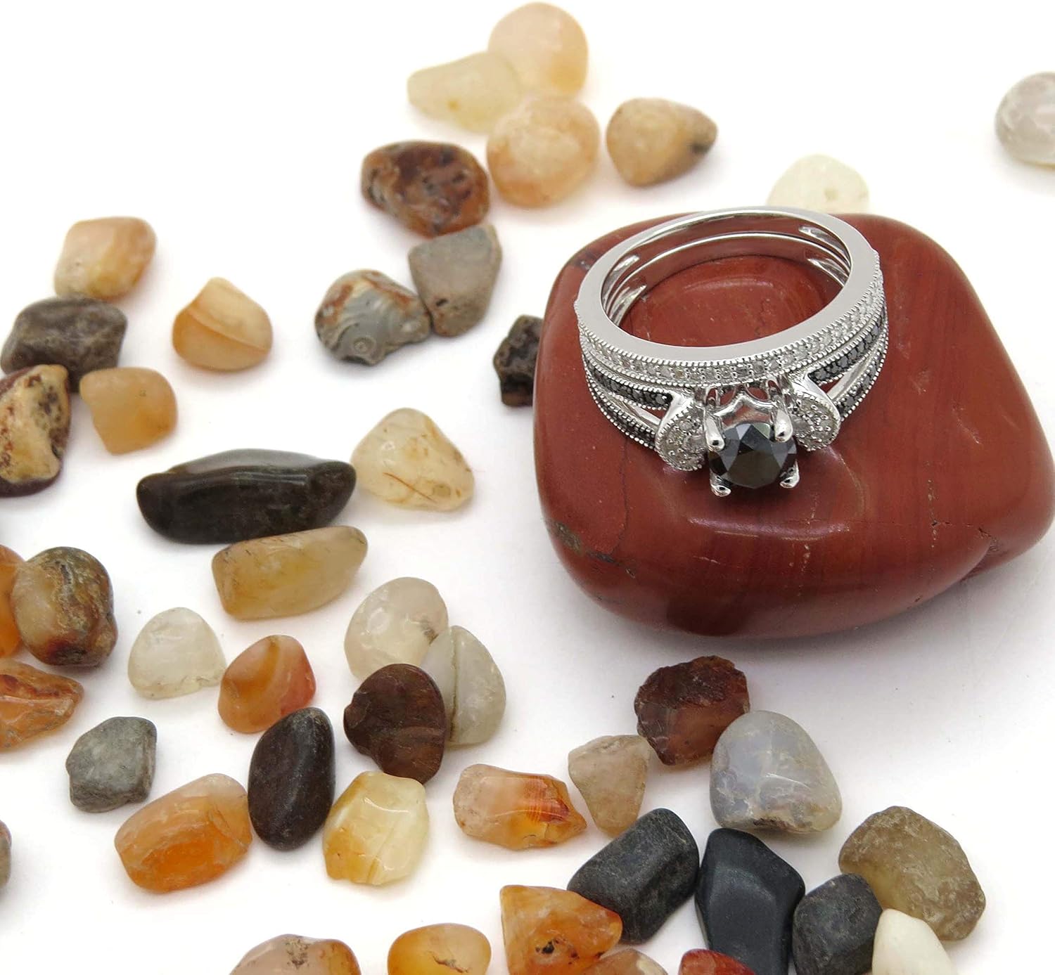 Collezione Dazzlingrock, collare in stile solitario con diamante nero rotondo da 6 mm, con diamante bianco, set di fedi nuziali per lei in argento sterling 925
