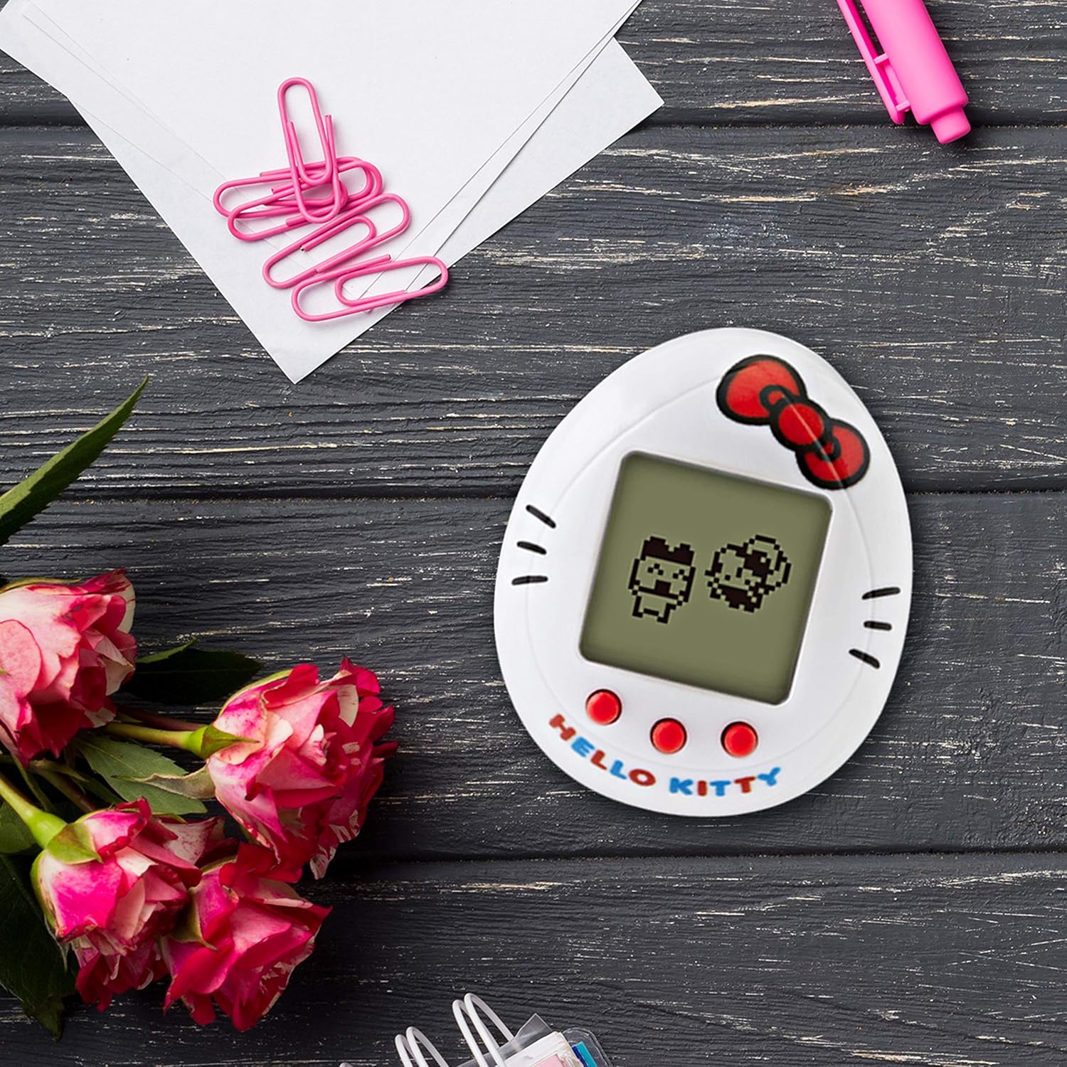 Tamagotchi Nano x Hello Kitty · v3