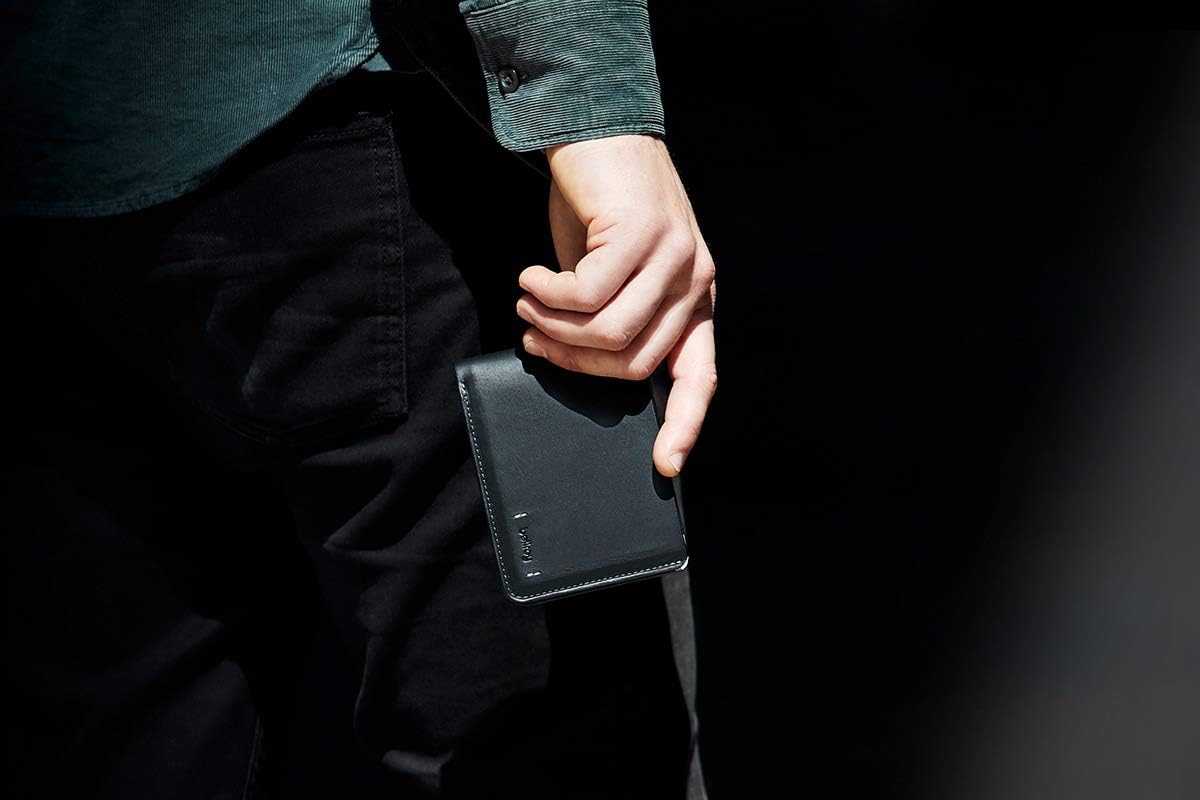 Bellroy Hide Seek Premium Edition LO (Schmale Brieftasche aus Leder)