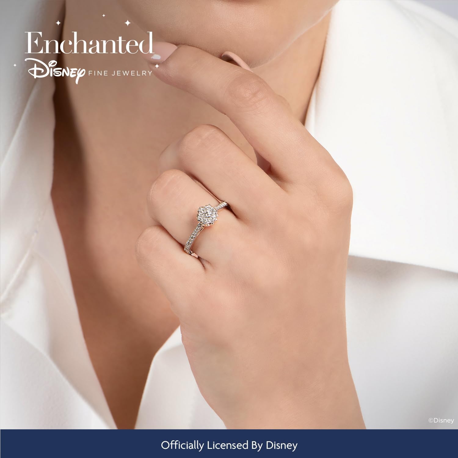 Jewelili Enchanted Disney Fine Jewelry แหวนแต่งงานทองคำขาว 14K และทองคำชมพู 1/3 กะรัต เพชรเบลลาโรสคอมโพสิต