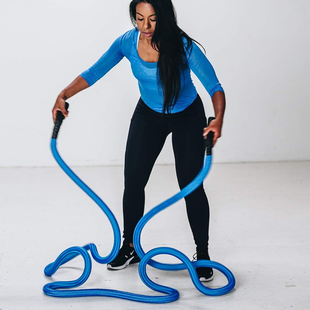 HYPERWEAR Hyper Rope Weighted Short Battle Rope (15 libbre o 19 libbre, 1,5 pollici x 20 piedi/25 piedi) — Ancoraggio opzionale, allenamenti per tutto il corpo in 1,8 m di spazio (blu o nero)