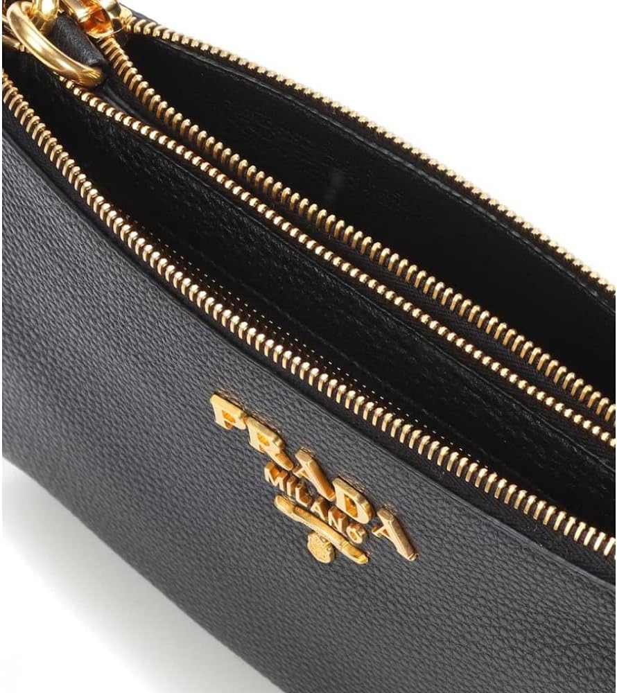 Tracolla nera Prada Vitello Phenix Gold Hardware 1BH046