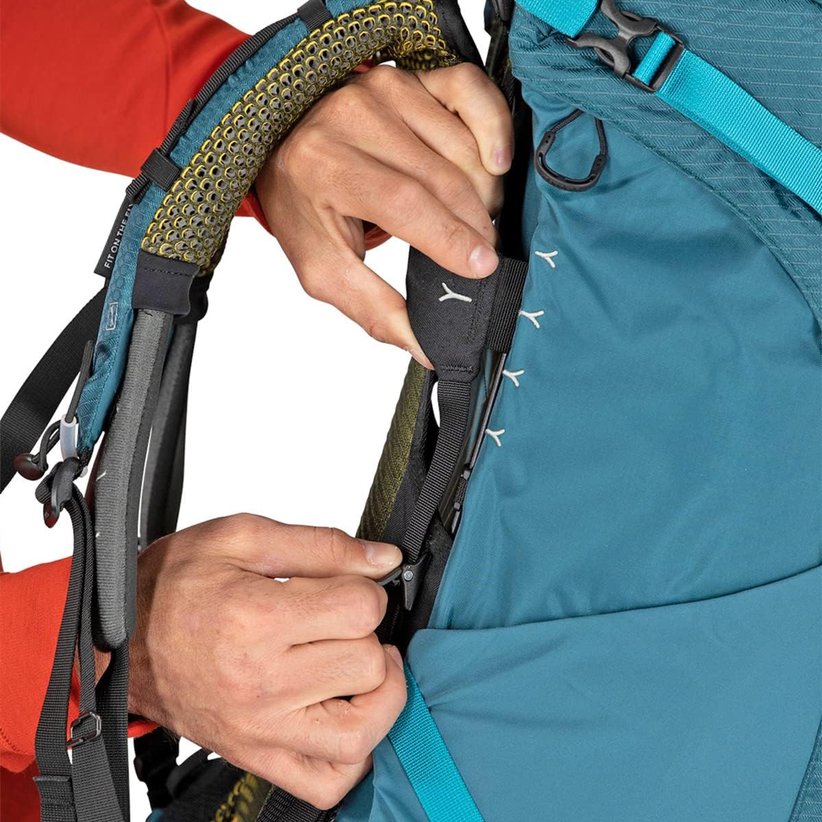 حقيبة ظهر Osprey Atmos AG 65L للرجال، باللون الأسود، مقاس L/XL