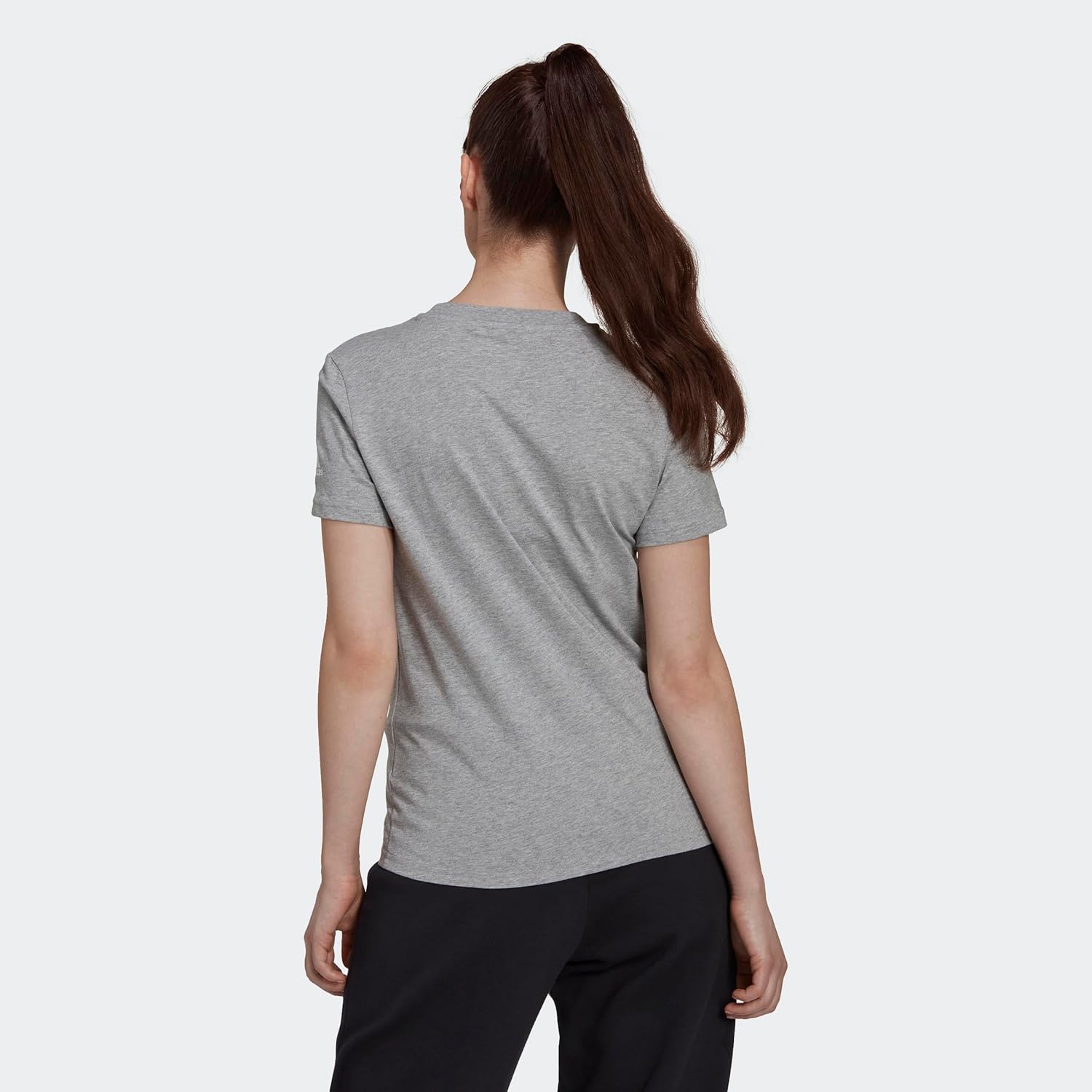 เสื้อยืดลายโลโก้ Slim Essentials จากแบรนด์ adidas Women's Loungewear
