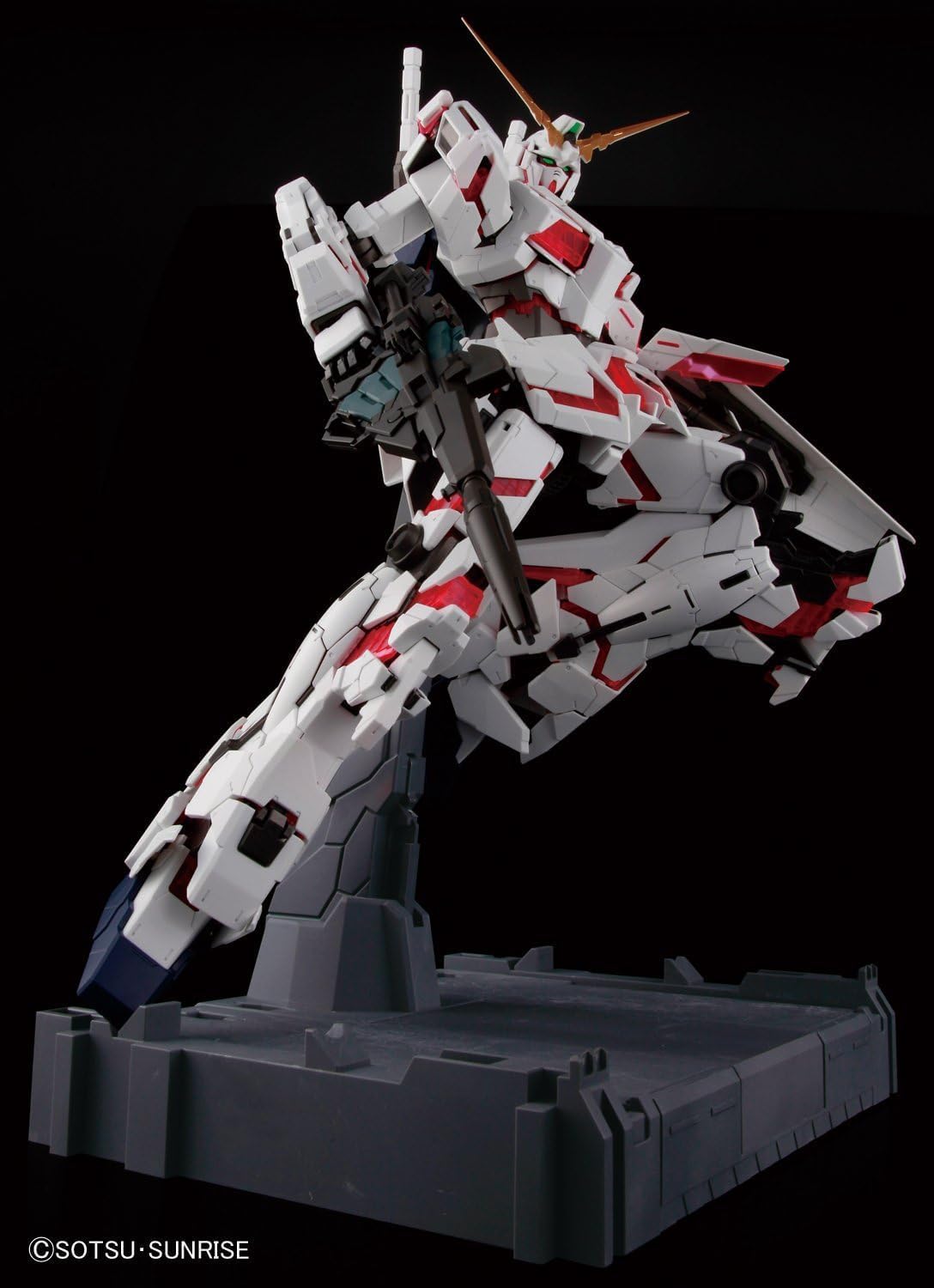 Unicorn Gundam Gundam UC, Bandai Hobby PG 1/60 Scale Color Coded Plastic Model Building Kit