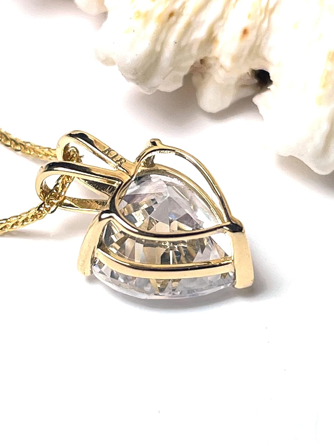 Luxuriöses Geschenk zum Frauentag aus 18 Karat massivem Gold für sie, 8 mm Diamant-Anhänger, 1,5 Karat HERZ-SOLITÄR-DIAMANT-Diamant-Herz-Diamant-Halskette, GELBGOLD, HANDGEFERTIGTER Schmuck für Damen, ihr Jubiläum, Frauentag