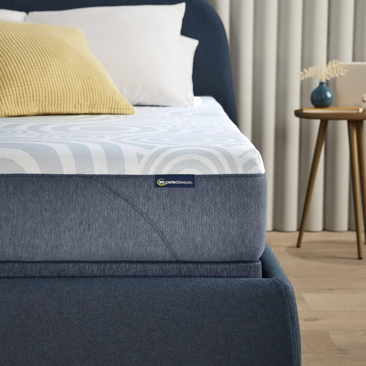 Serta Perfect Sleeper 10 Inch King Gel Memory Foam Mattress, Medium Firm, USA Built, 100-Night Trial, CertiPUR-US Certified - Nestled Night, Blue/White · v3