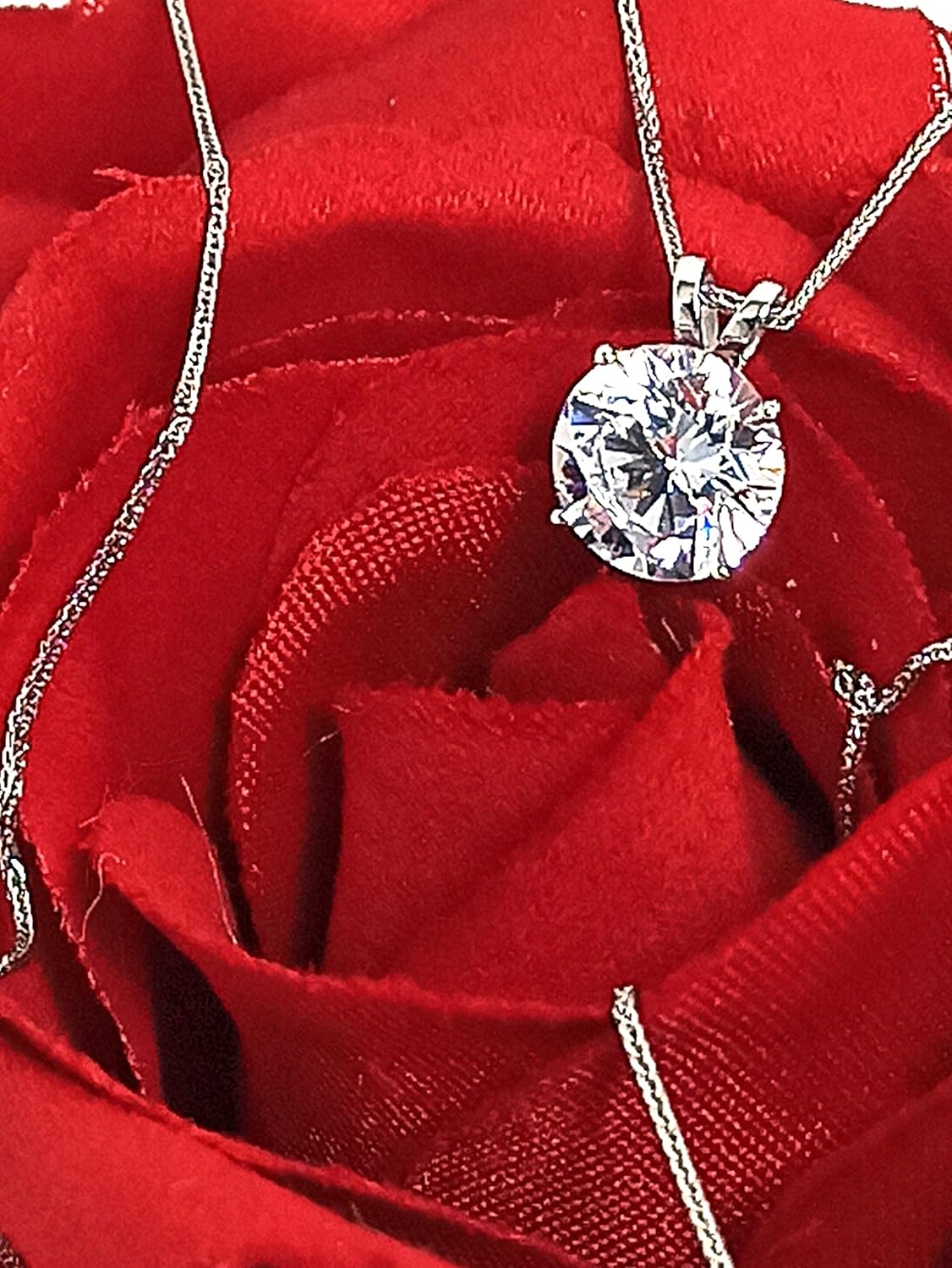 Squisita collana con ciondolo con diamanti da 1,5 carati in oro bianco massiccio 18 carati Gioielli per lei Collana con diamante solitario da 8 mm con catena 18 gioielli FATTI A MANO Collana in oro 18kt da donna con diamanti da 1,5 carati