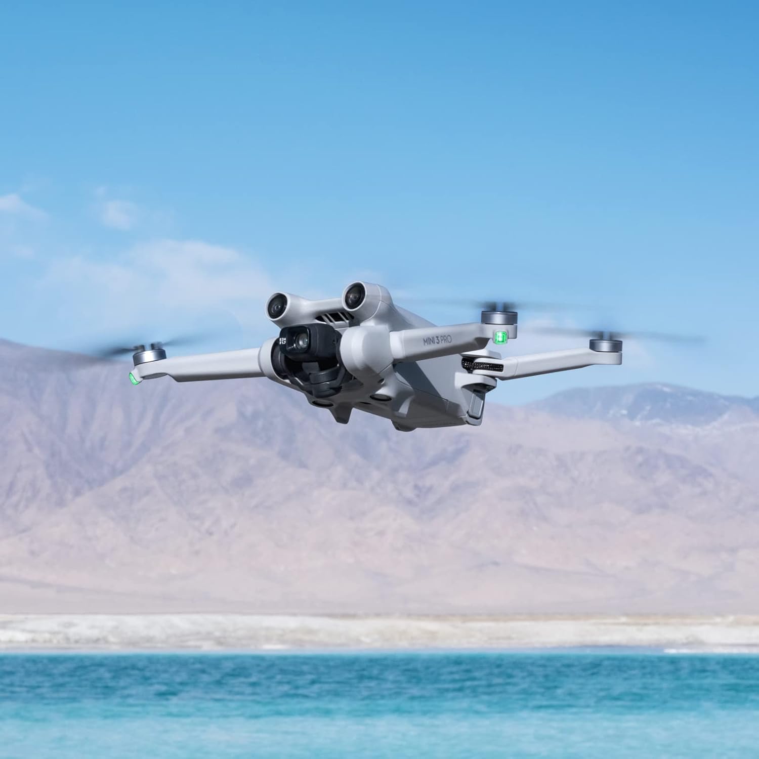 DJI Mini 3 Pro (DJI RC), mini drone con video 4K, foto da 48 MP, 34 minuti di volo, meno di 249 g, rilevamento ostacoli, ritorno a casa, conforme all'ID remoto FAA, drone con fotocamera per adulti