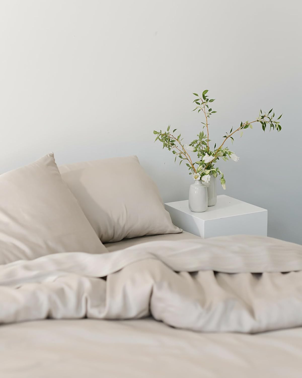 Cozy Earth Luxury Bed Sheet Set - 100% Viscose from Bamboo Fabric, Ultra-Soft  Breathable, Fits Regular amp; Deep Pocket Mattresses up to 20 - 4 Pieces Full Sheet Set Oat · v3