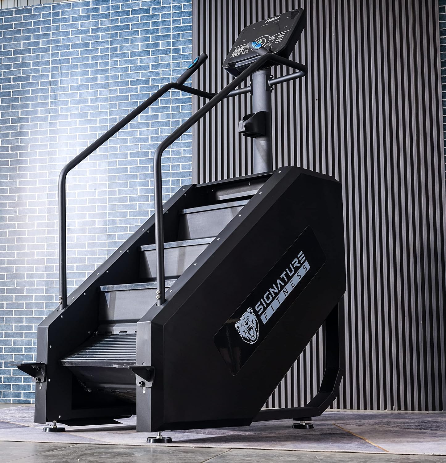 Signature Fitness Continuous Climber Commercial Grade Stair Stepping Machine for Cardio and Lower Body Workouts · v4