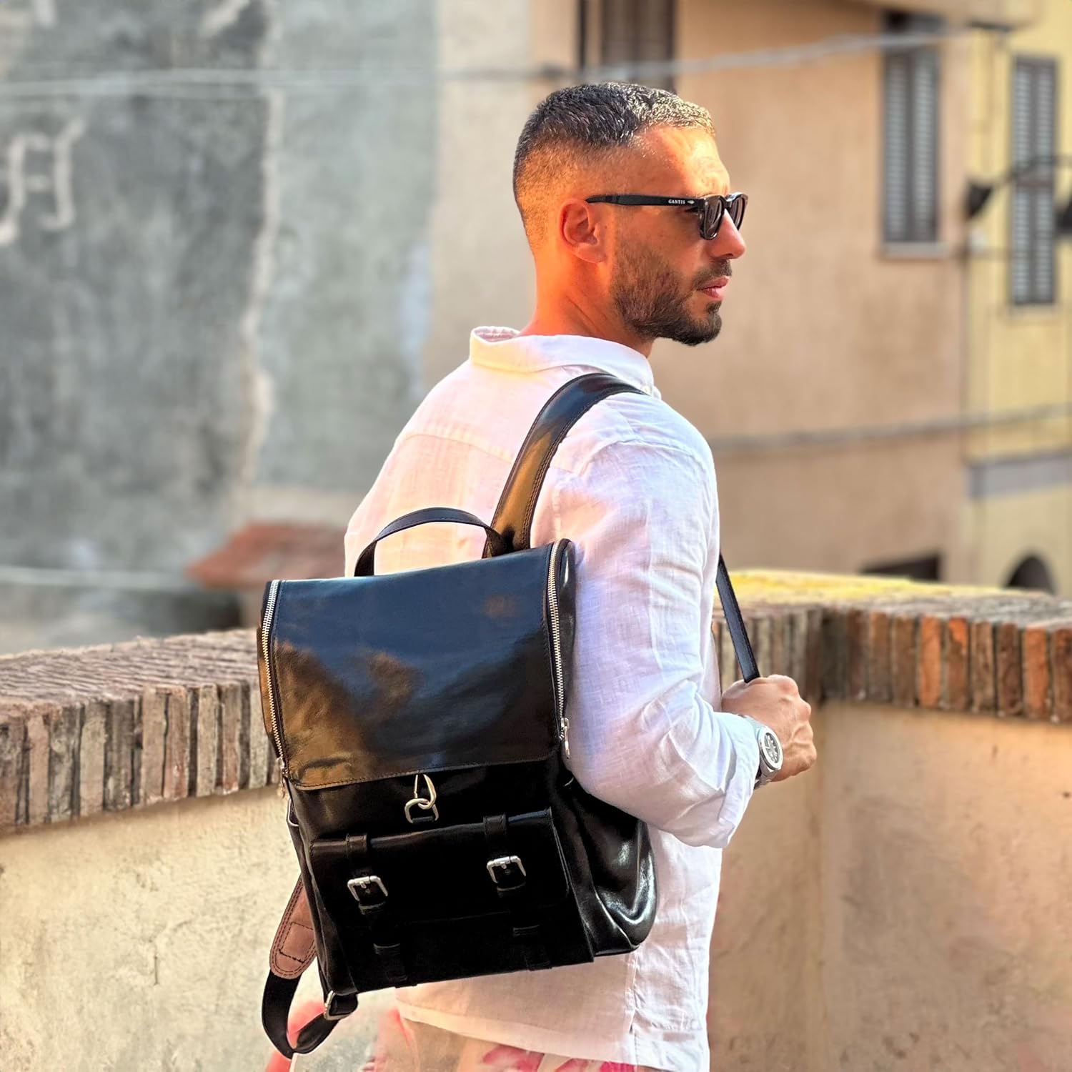 Time Resistance Lederrucksack, bis zu 15 Zoll, Laptop-Reisetasche, Schwarz
