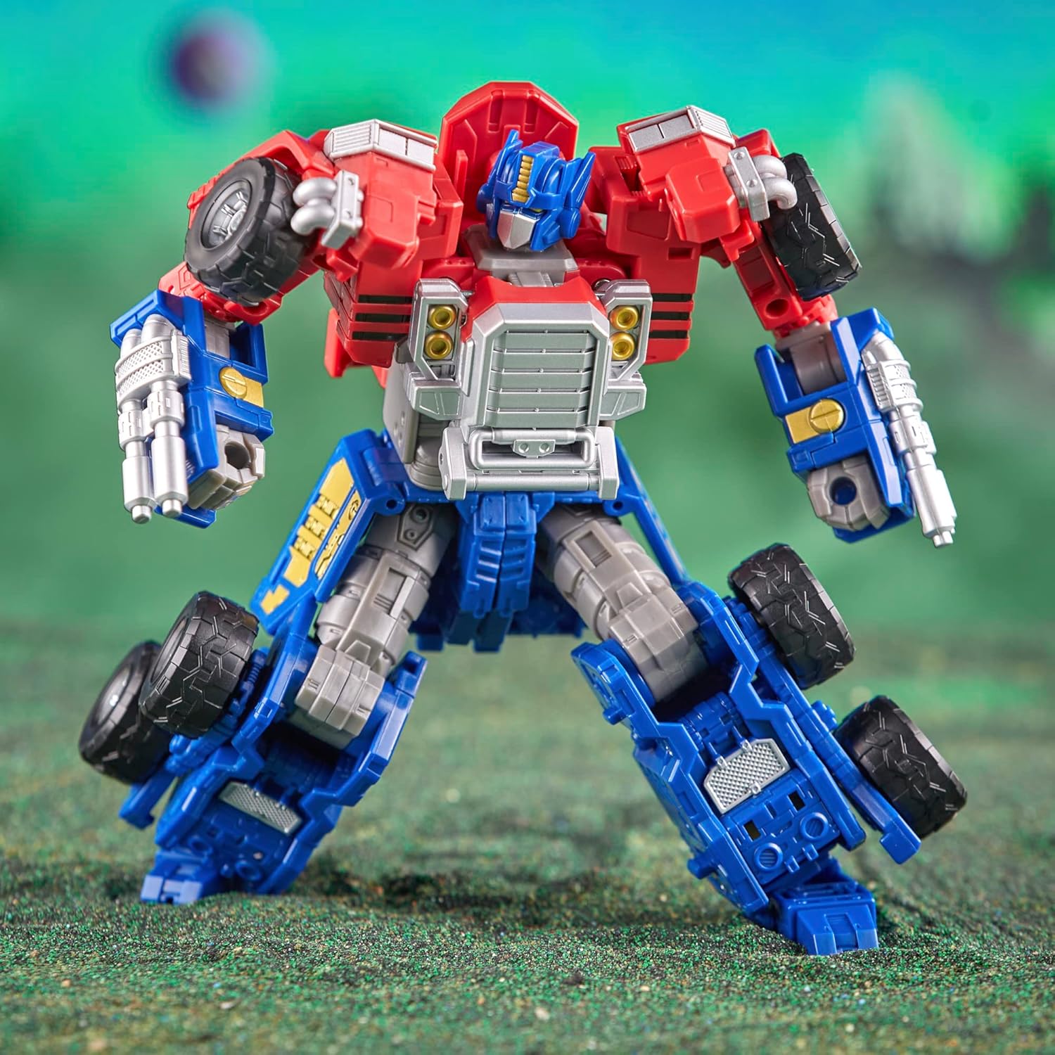 Giocattolo Transformers Toys Legacy Evolution Commander Armada Universe Optimus Prime, 7,5 pollici, action figure per ragazzi e ragazze dagli 8 anni in su