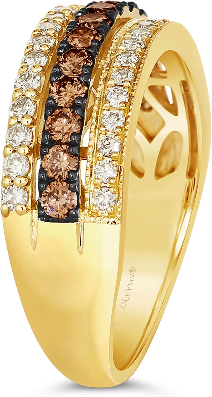 LE VIAN แหวนแต่งงานแบบ 3 แถวประดับเพชรสีขาวและช็อกโกแลต 0.92 กะรัตสำหรับผู้หญิง I แหวนทองคำเหลือง 14k สำหรับผู้หญิง (สีน้ำตาล I1-I2 0.92 กะรัต) แหวนครบรอบแต่งงาน ขนาด 4 ถึง 10